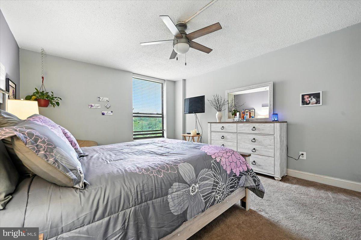 666 W GERMANTOWN PIKE 1607