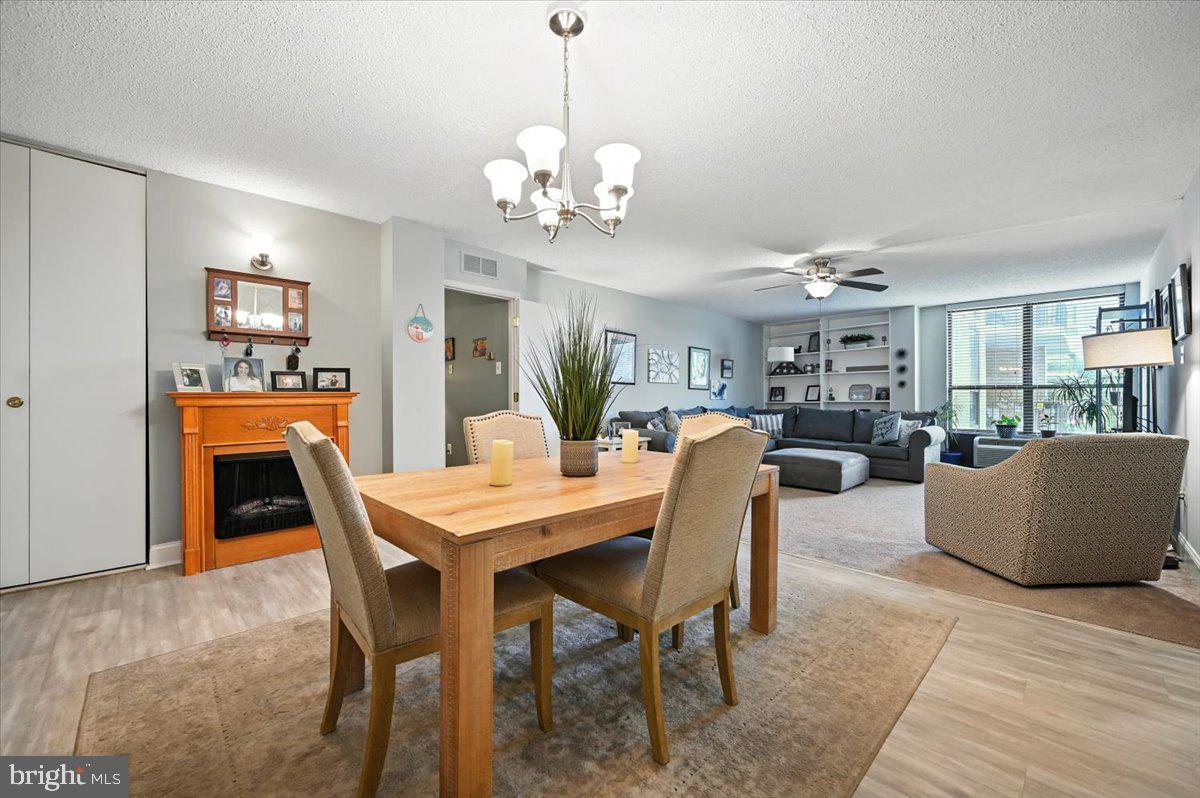 666 W GERMANTOWN PIKE 1607