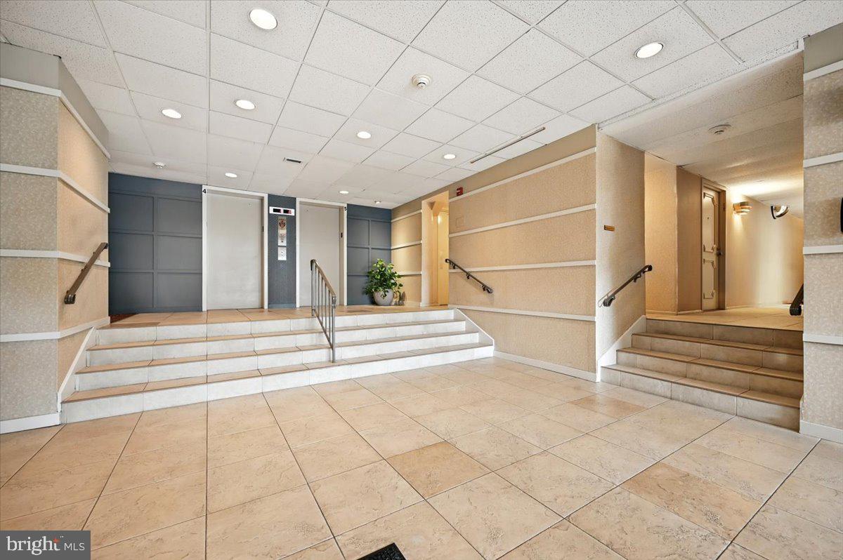 666 W GERMANTOWN PIKE 1607