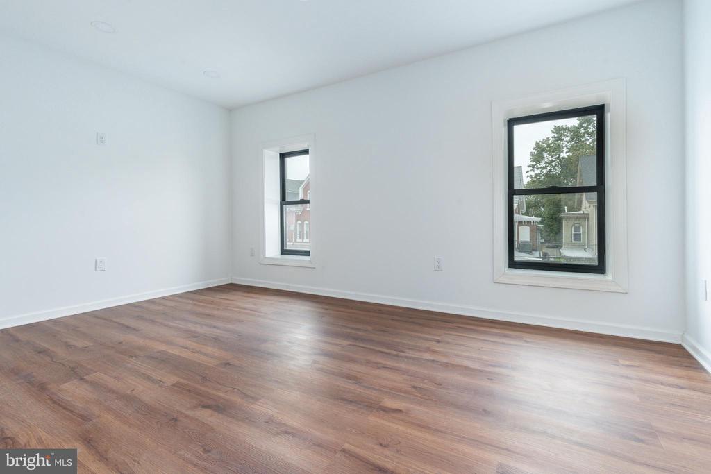 32 E ELM STREET