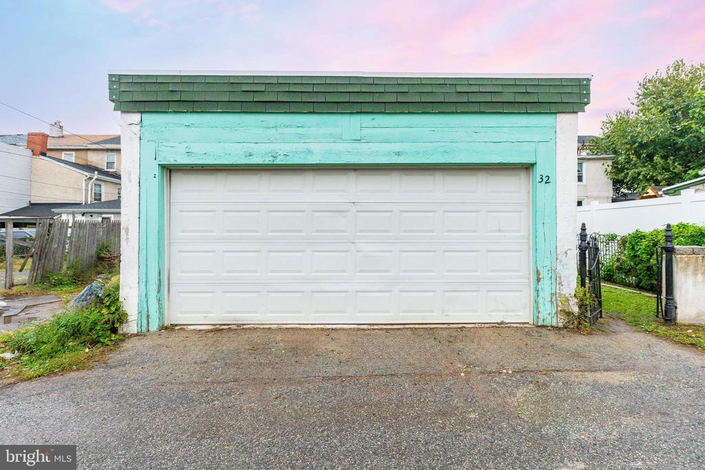 32 E ELM STREET