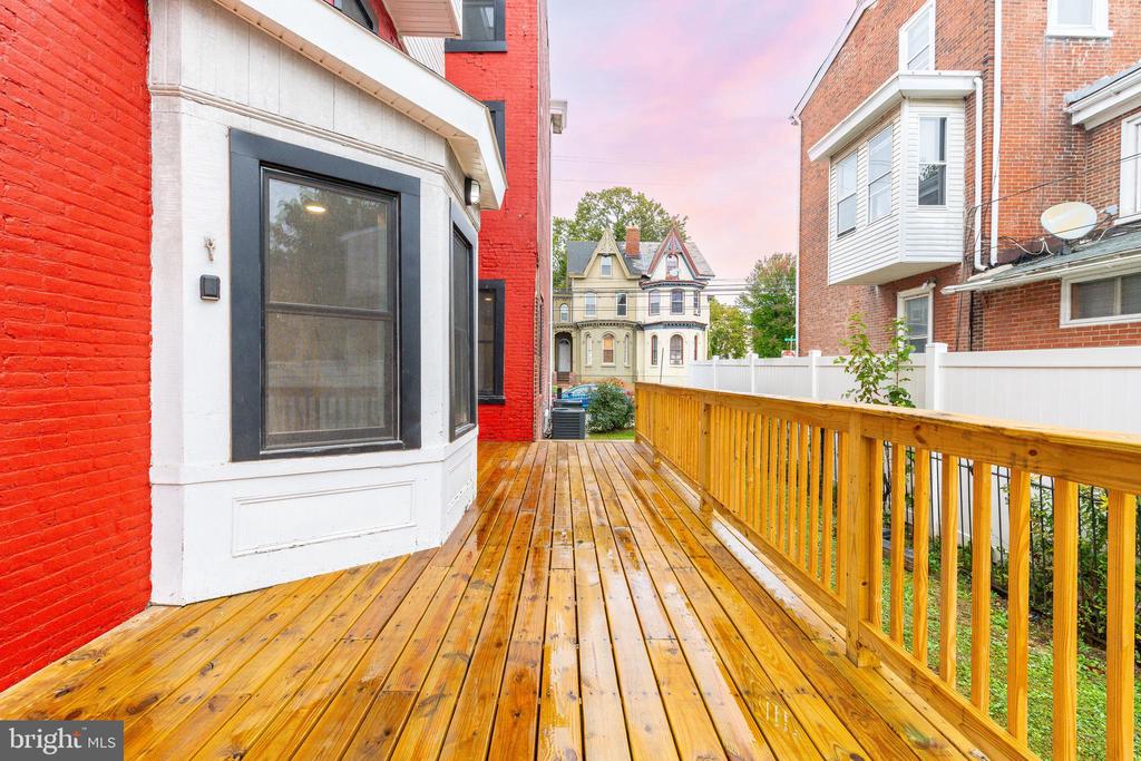 32 E ELM STREET
