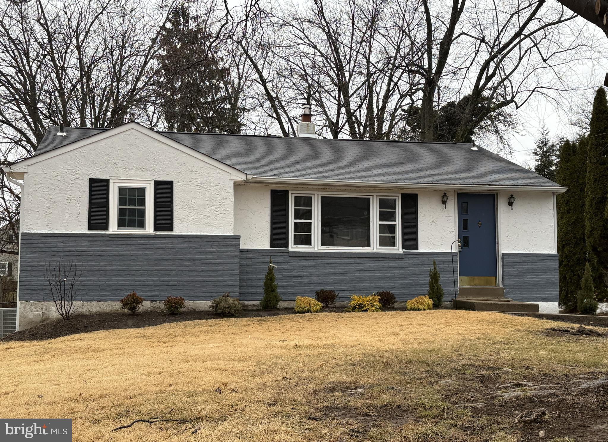 407 W MORELAND AVENUE