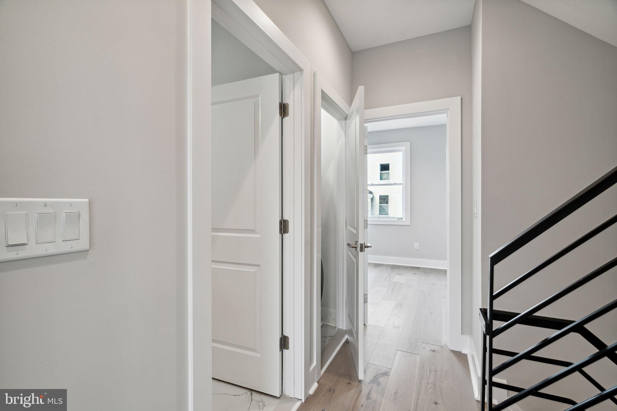 1014 N Leithgow STREET