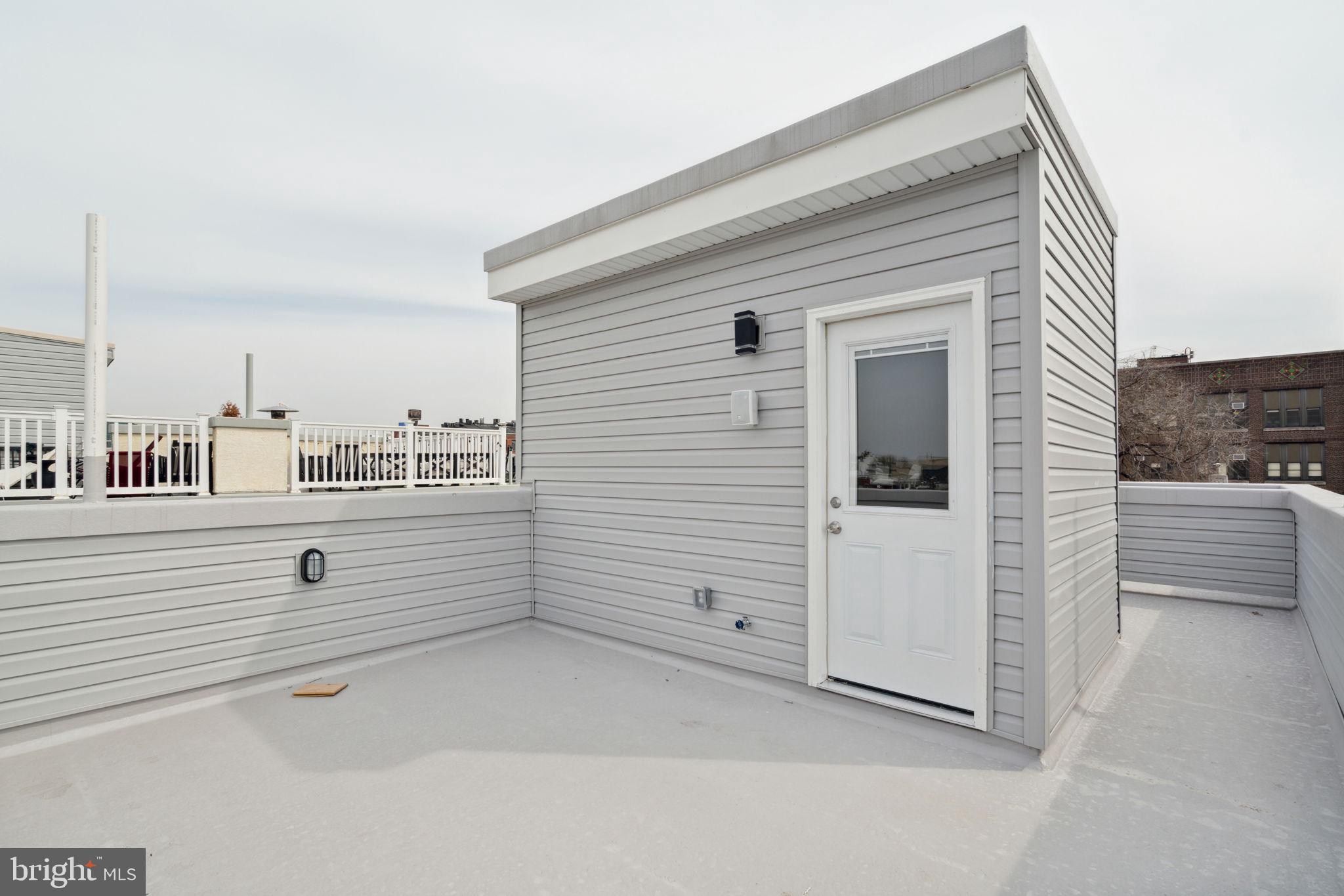 1014 N Leithgow STREET