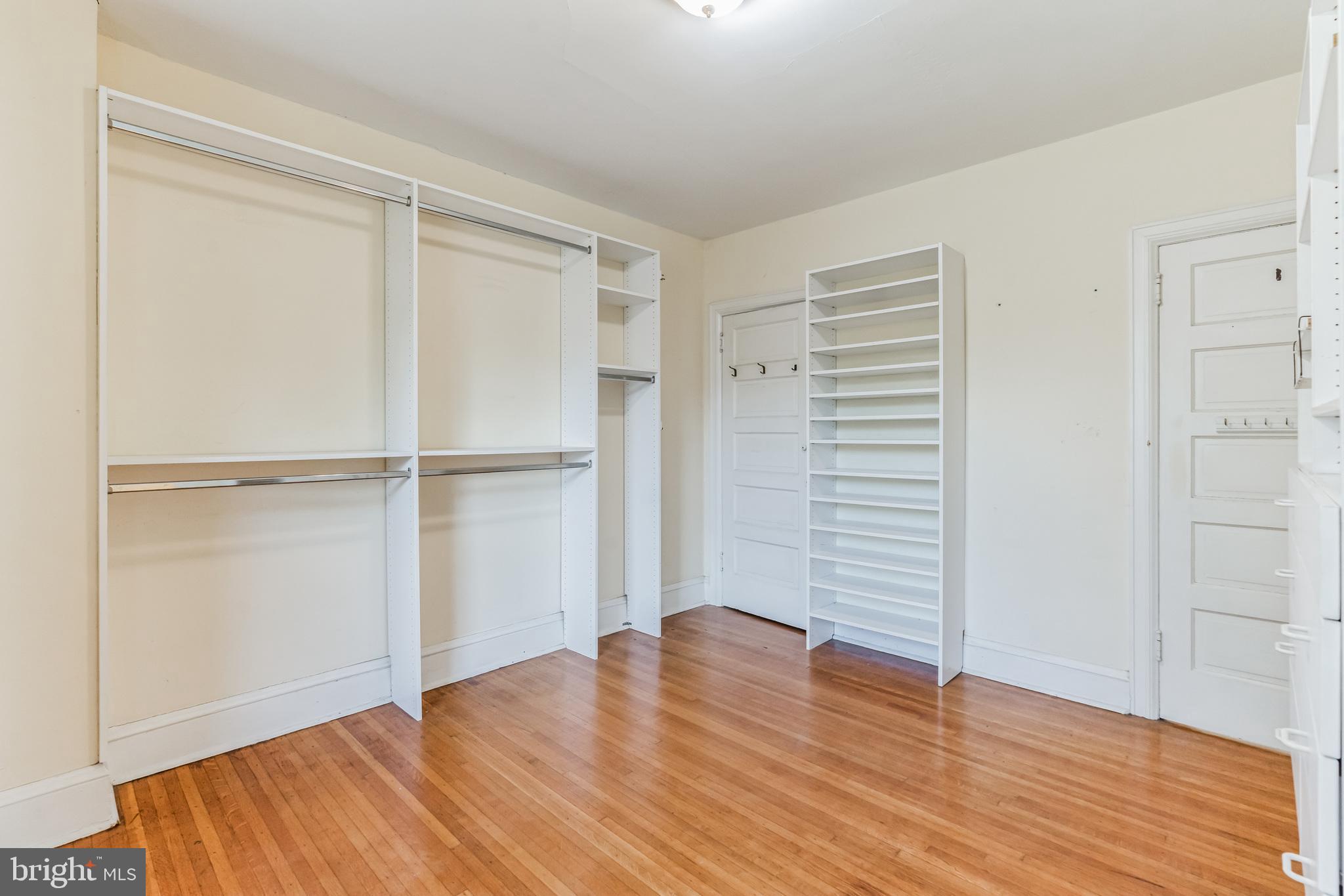 6341 WOODBINE AVENUE