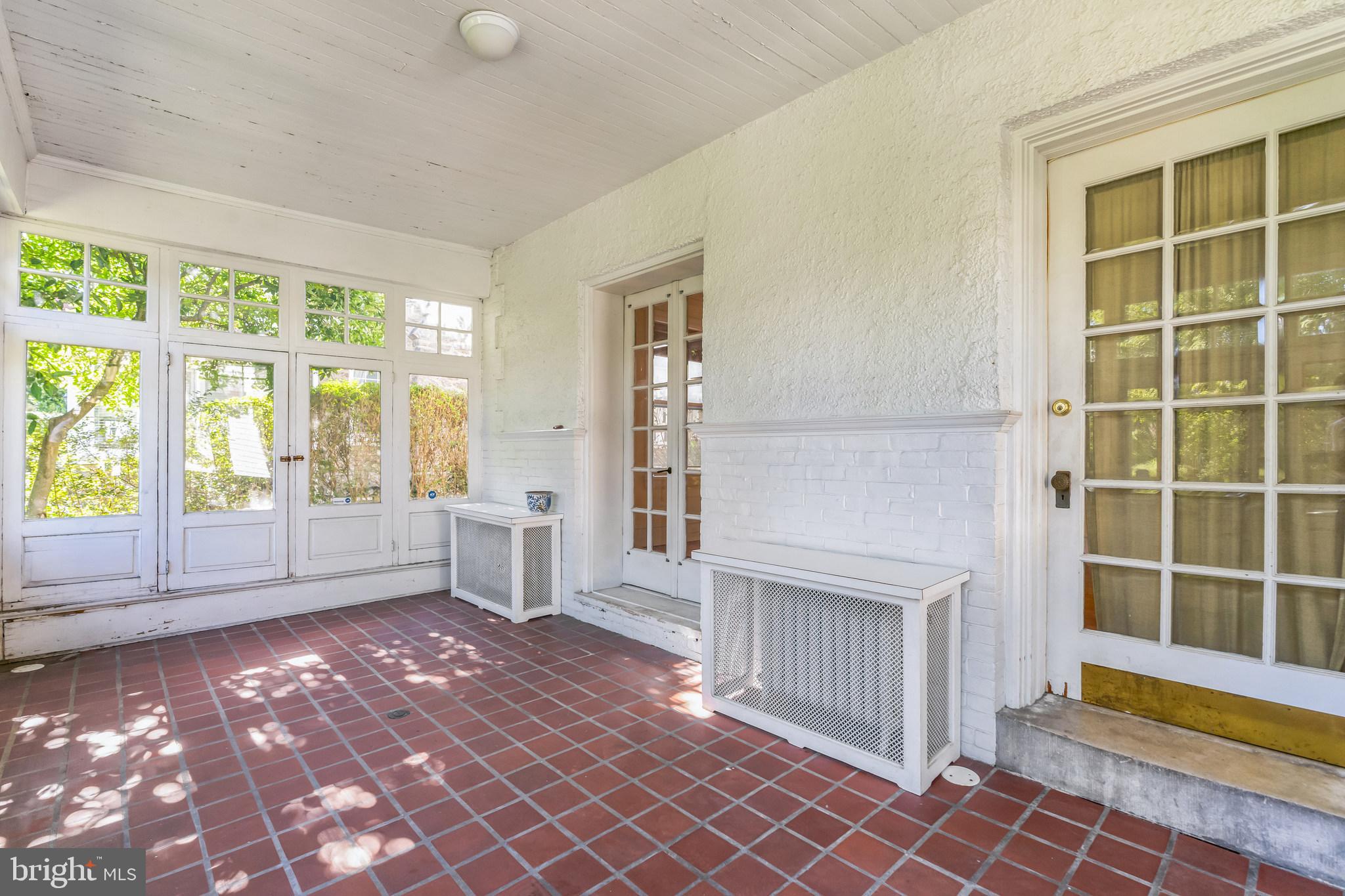 6341 WOODBINE AVENUE