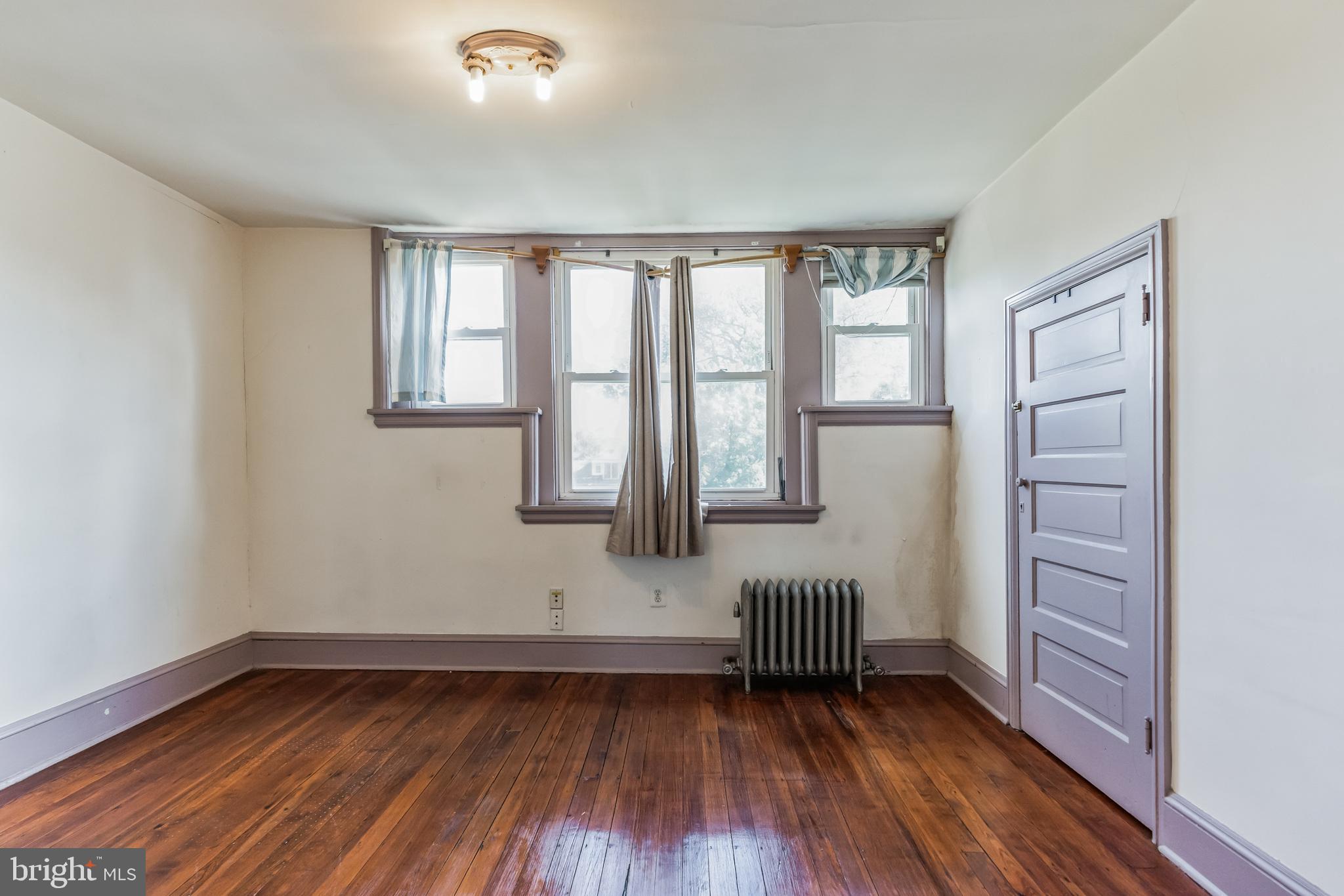 6341 WOODBINE AVENUE