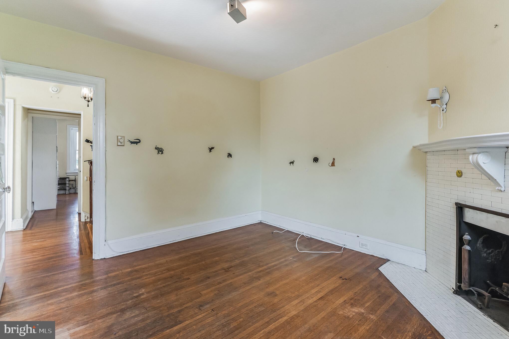 6341 WOODBINE AVENUE