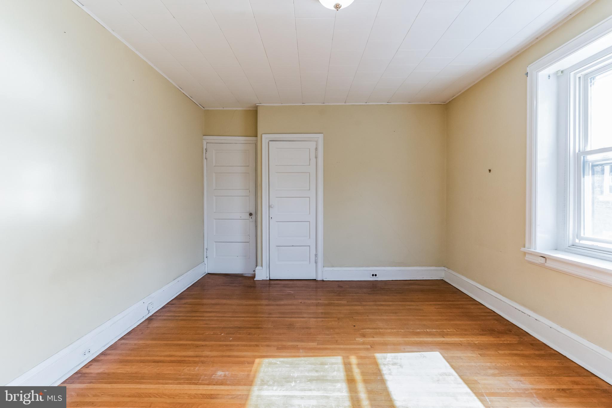 6341 WOODBINE AVENUE