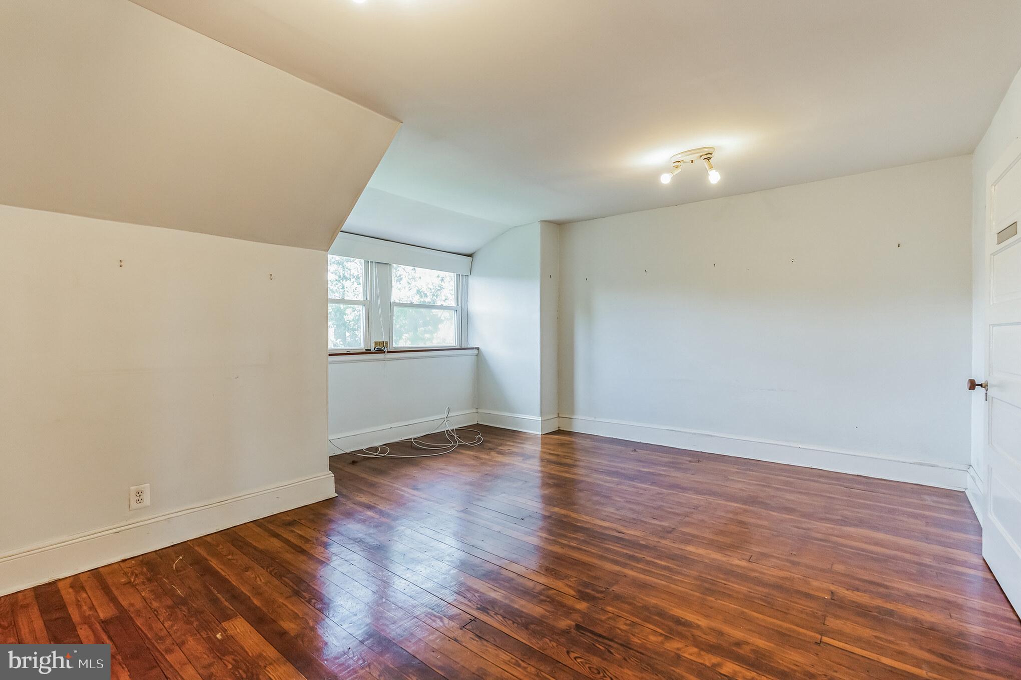 6341 WOODBINE AVENUE