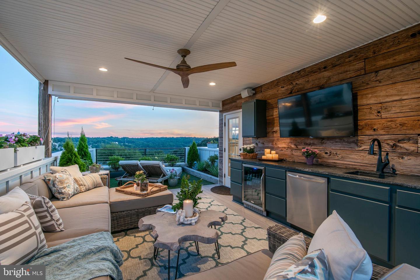 4736 Silverwood STREET Unit: LOT 3