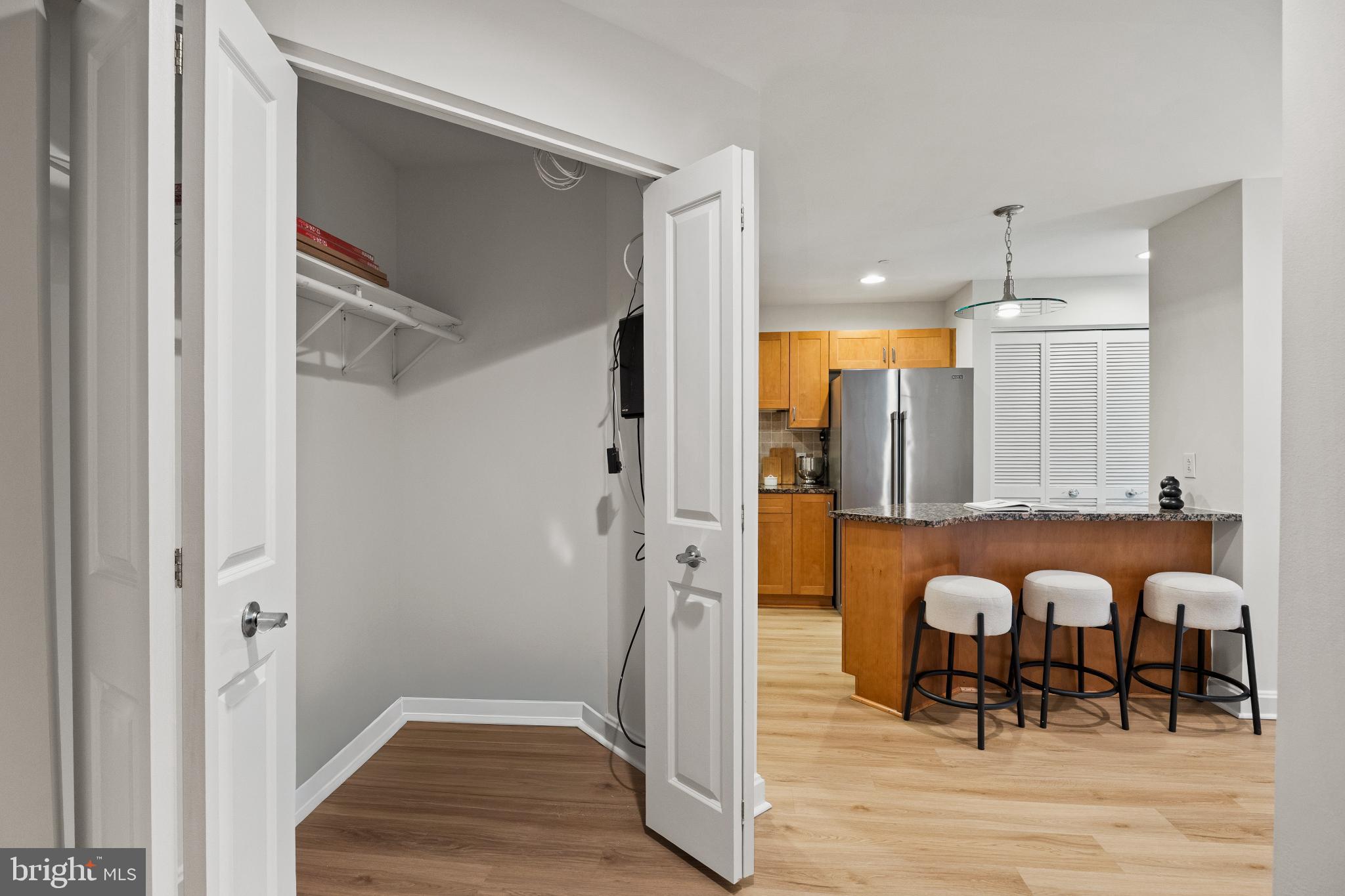 901 N PENN STREET R901