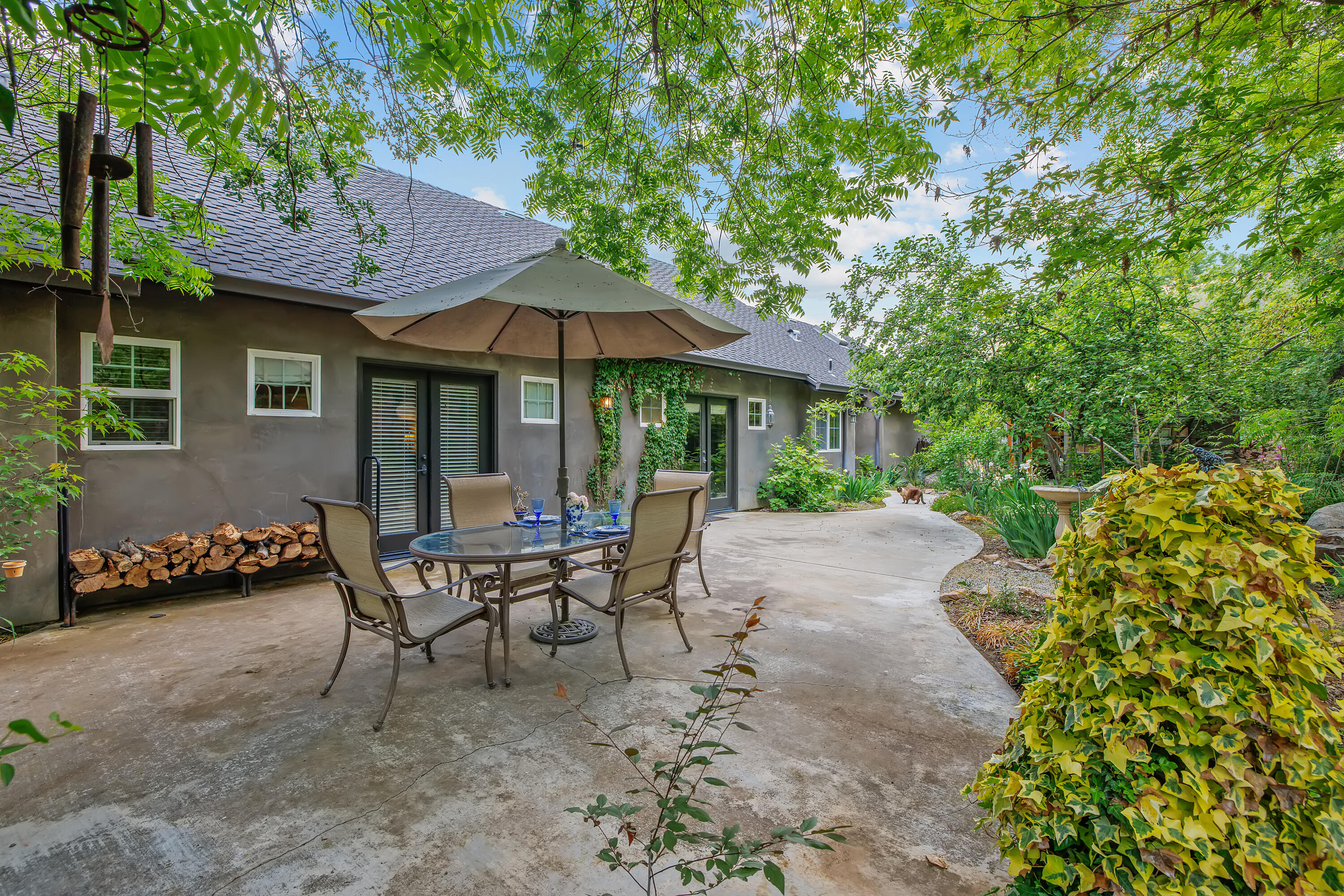 41926 Black Oak Drive