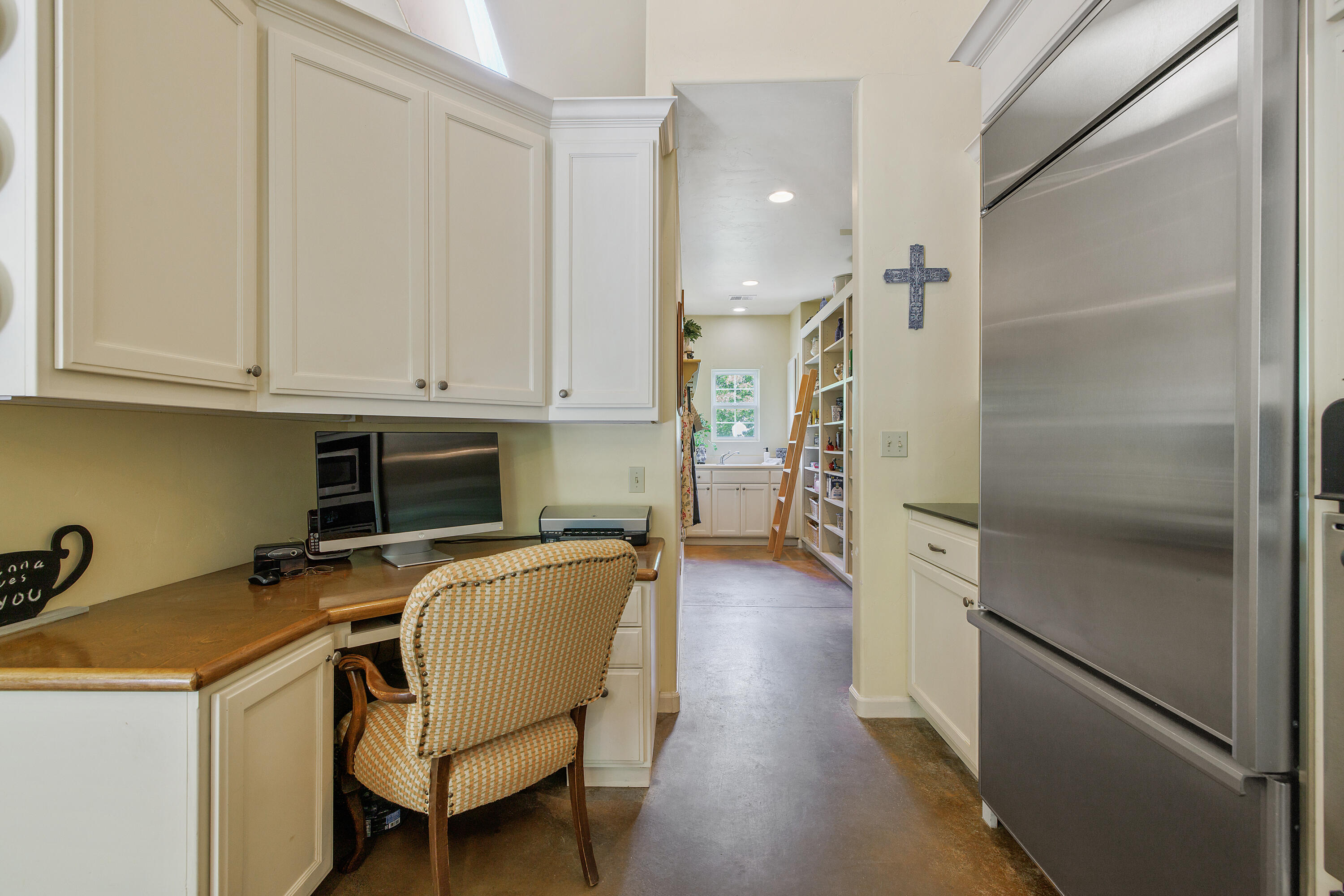 41926 Black Oak Drive