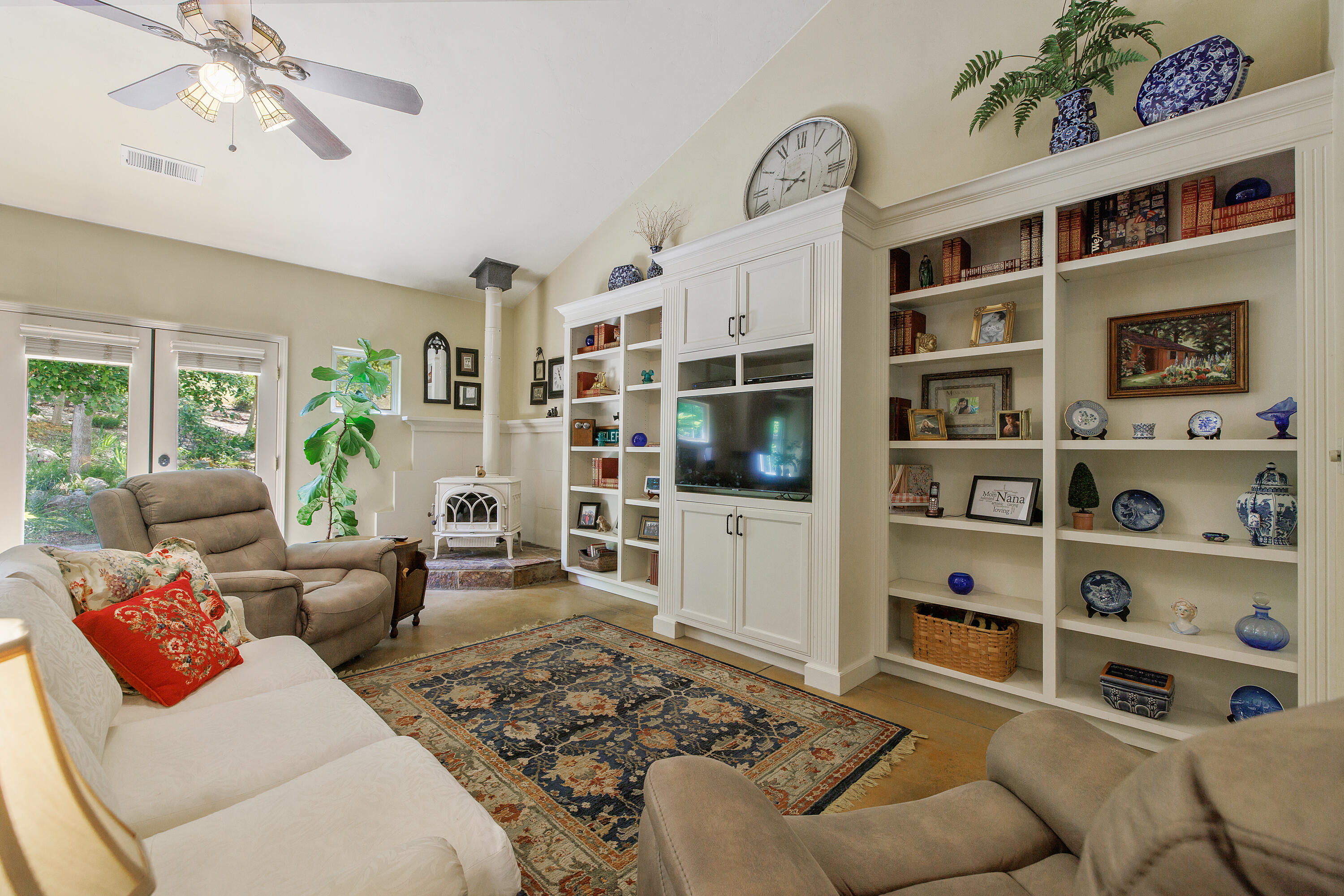 41926 Black Oak Drive