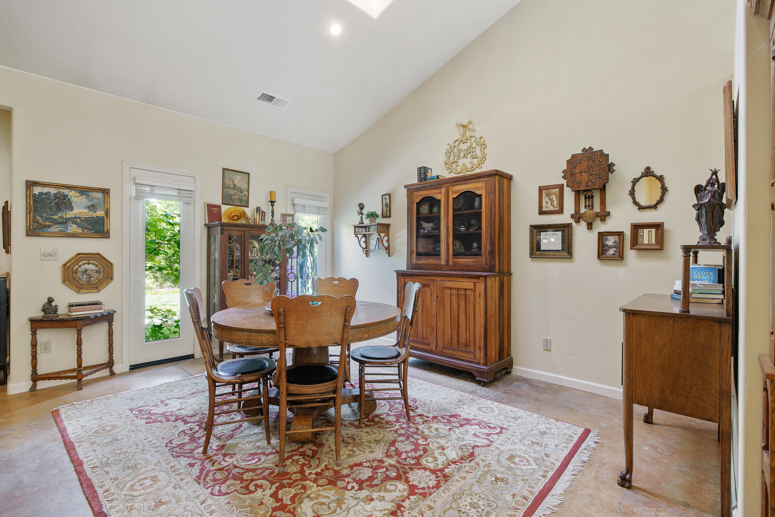 41926 Black Oak Drive