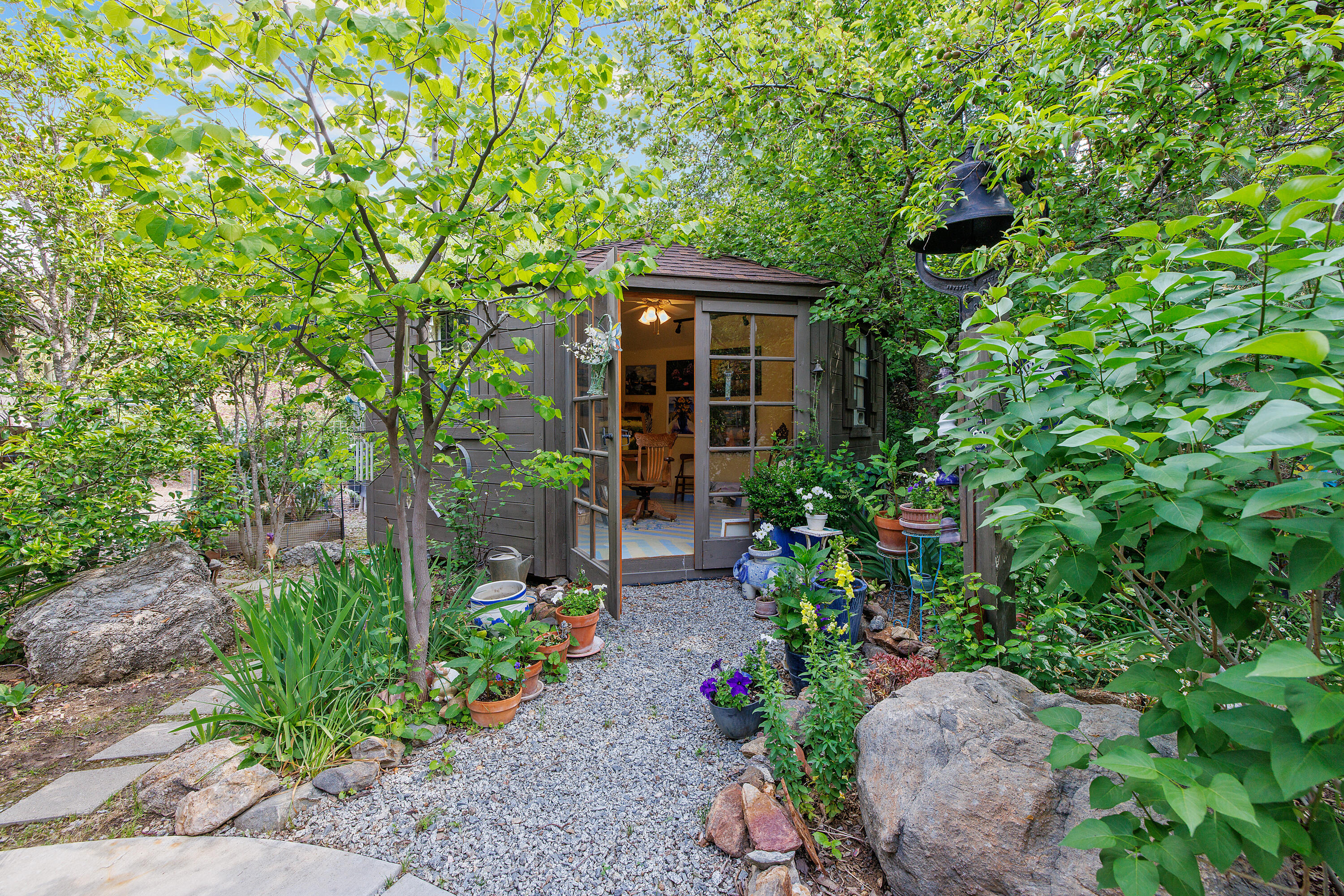 41926 Black Oak Drive