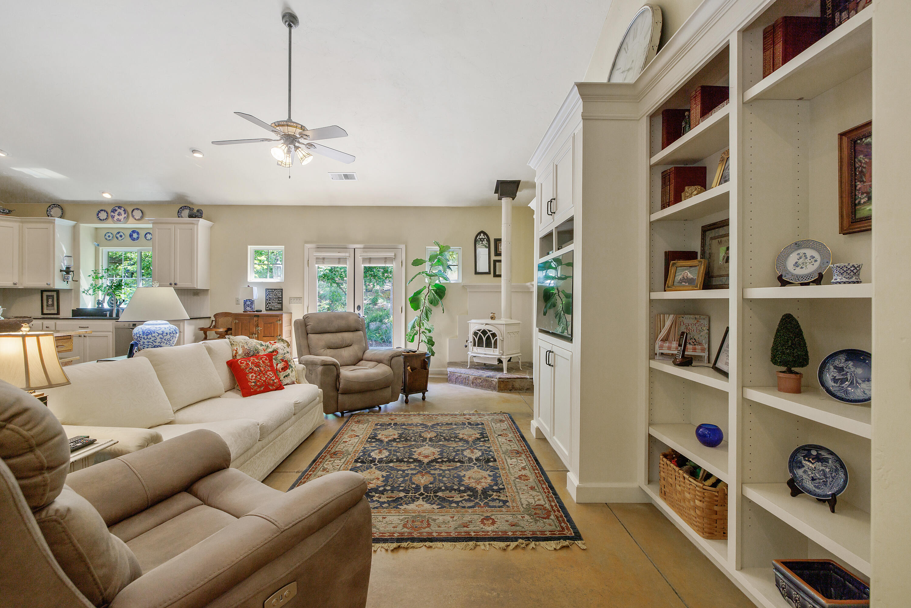 41926 Black Oak Drive