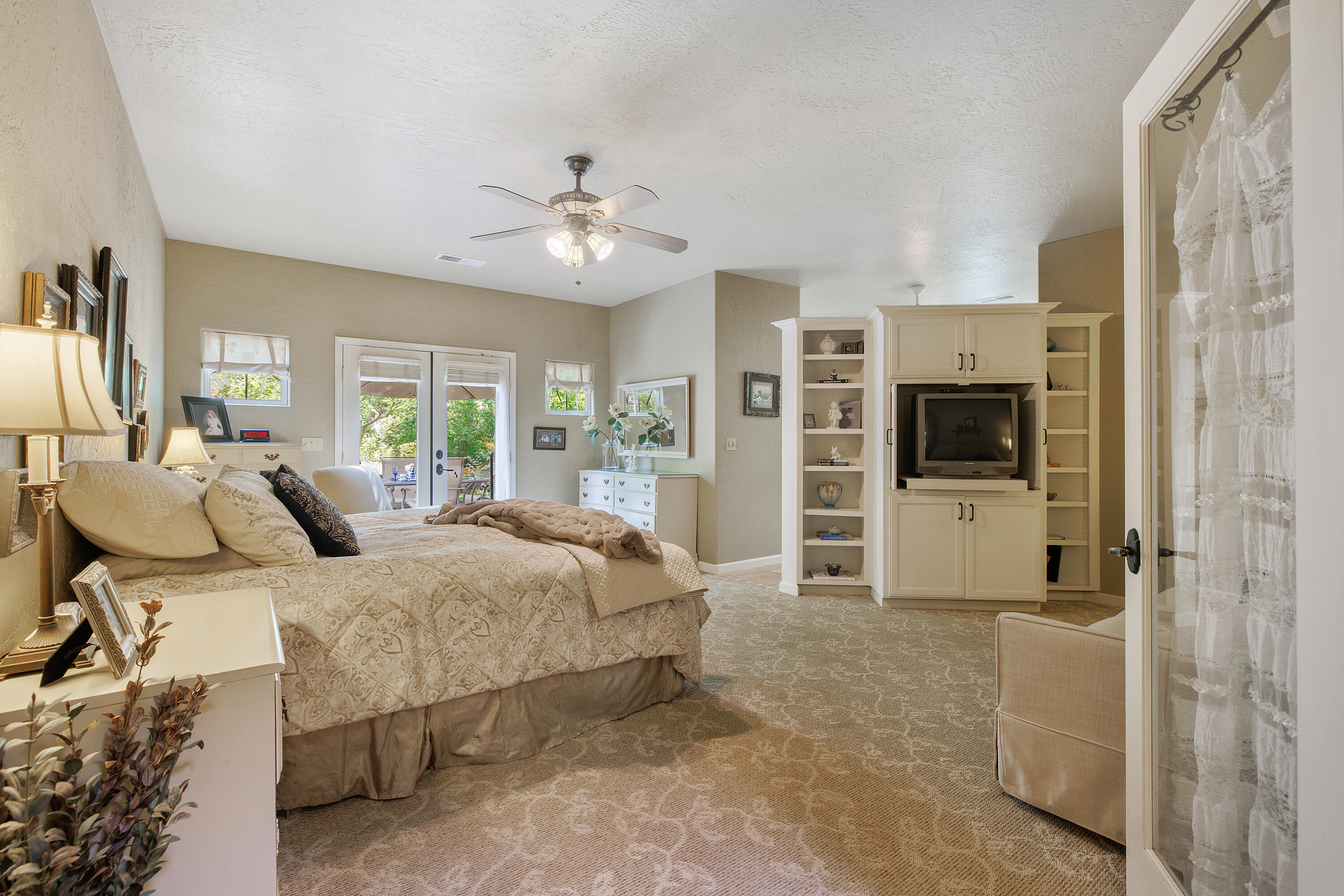 41926 Black Oak Drive