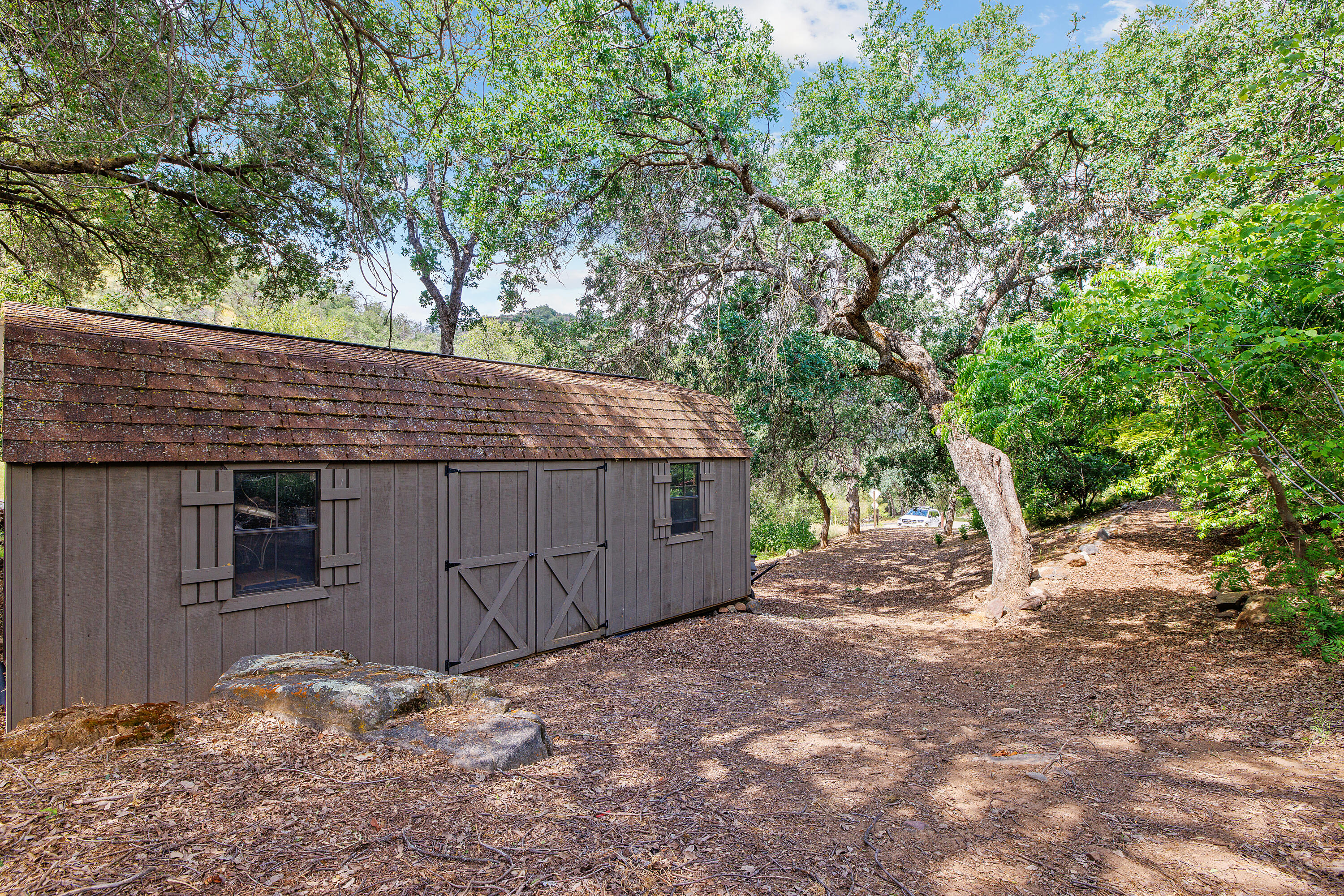 41926 Black Oak Drive