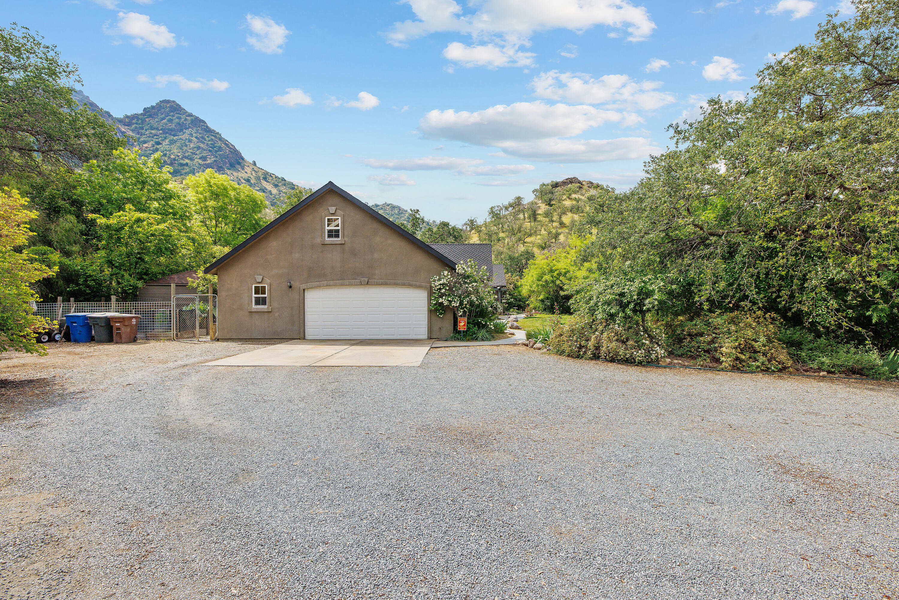 41926 Black Oak Drive