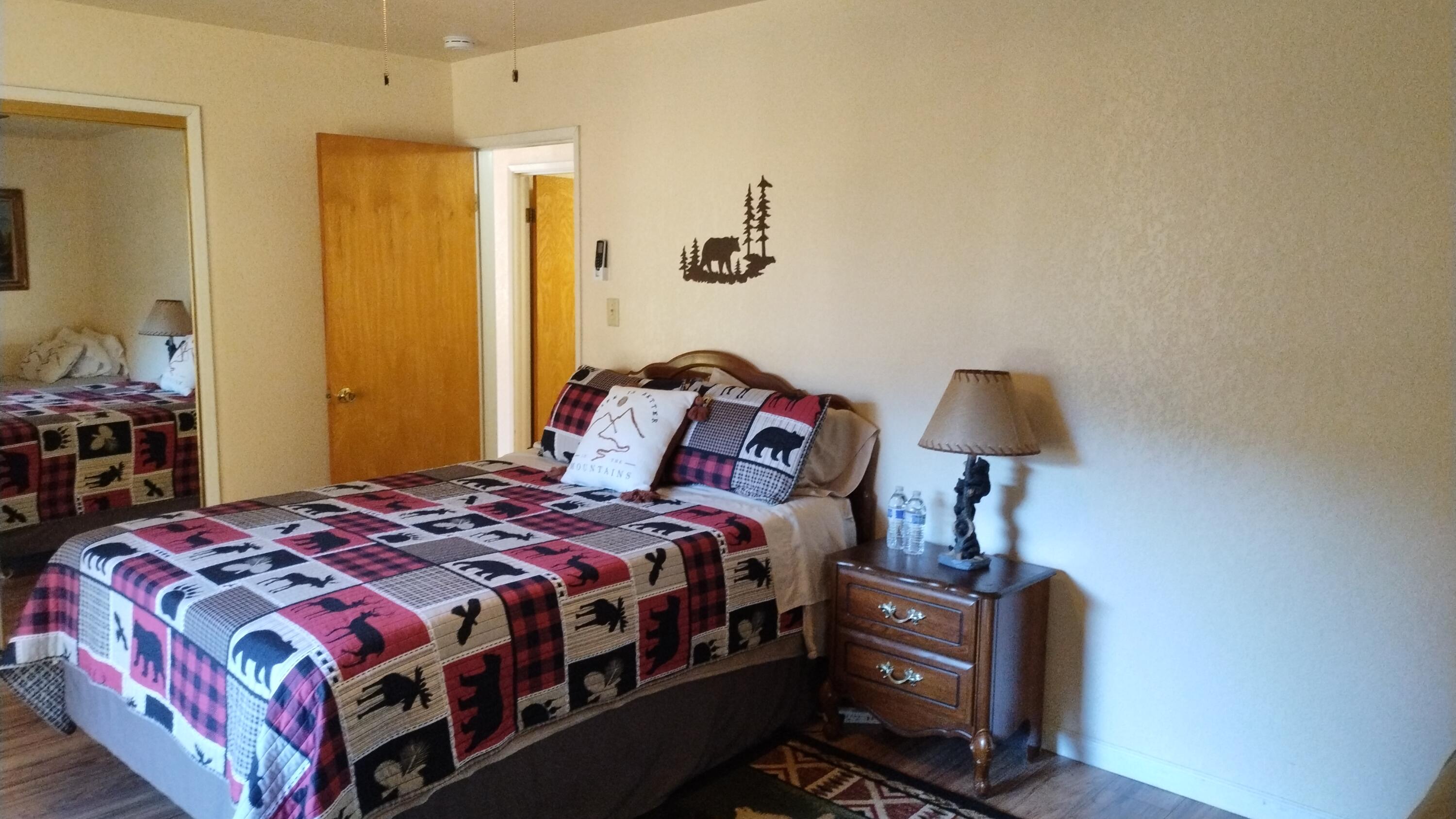 1184 Highway 190