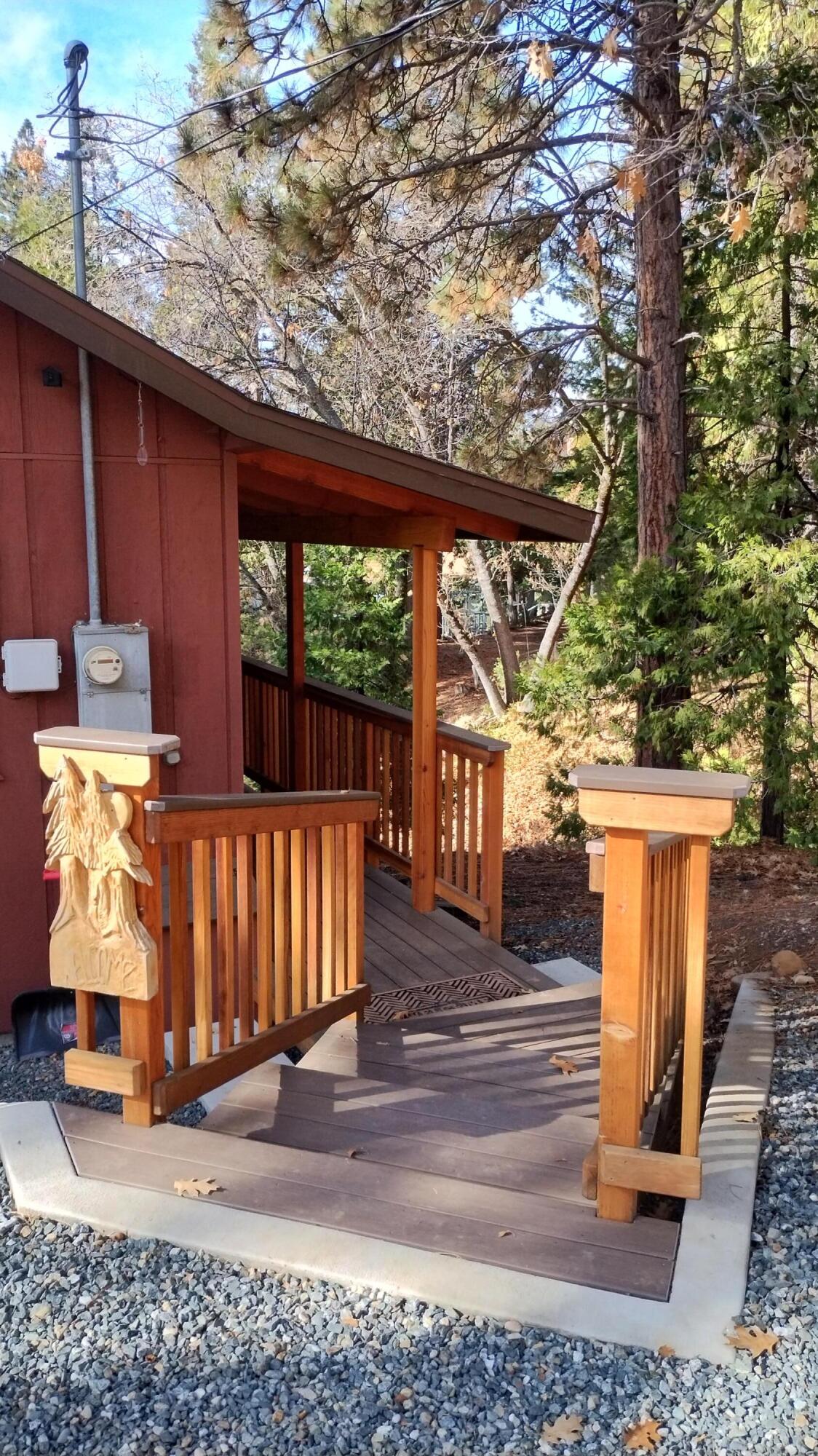 1184 Highway 190