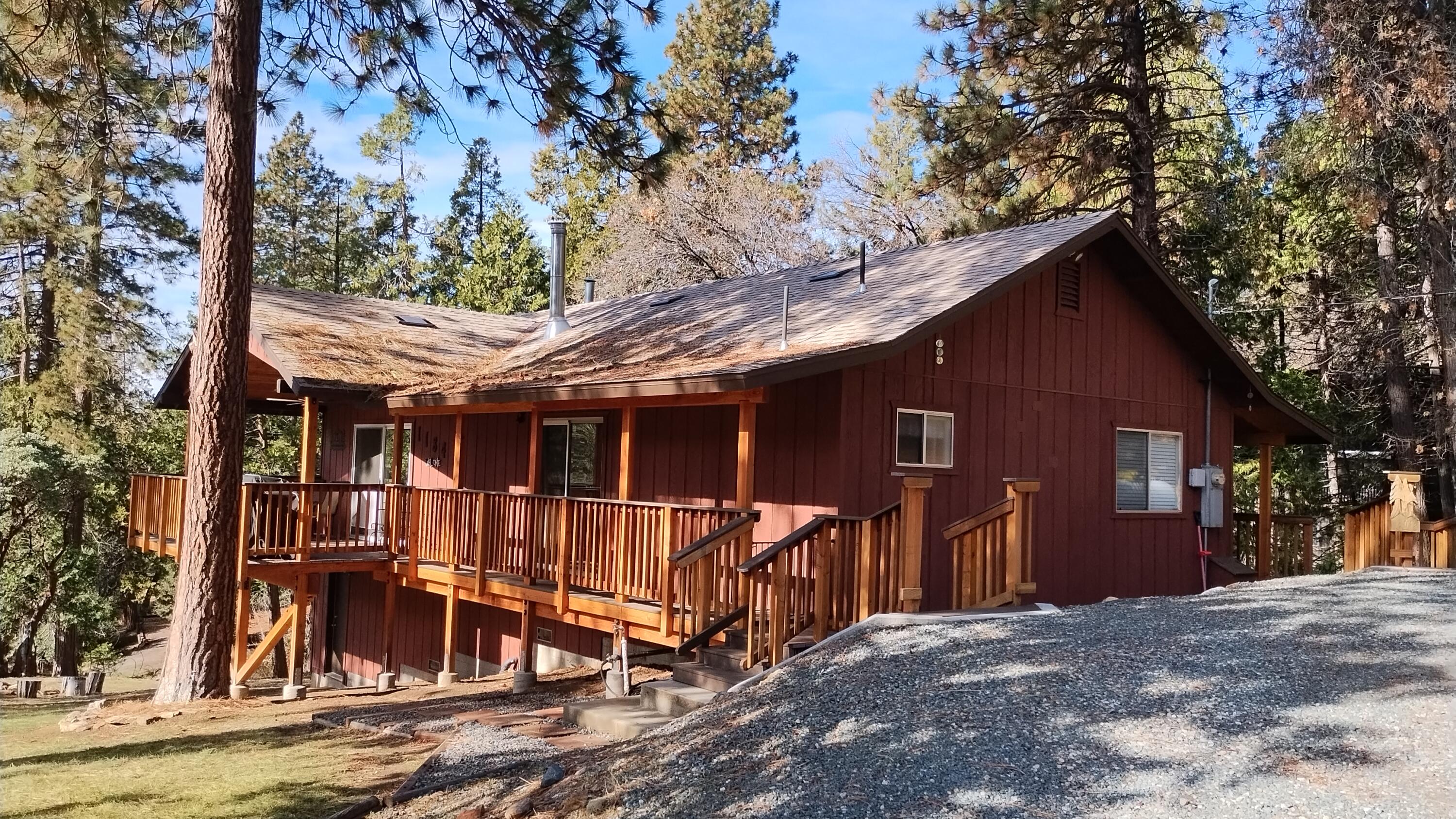 1184 Highway 190