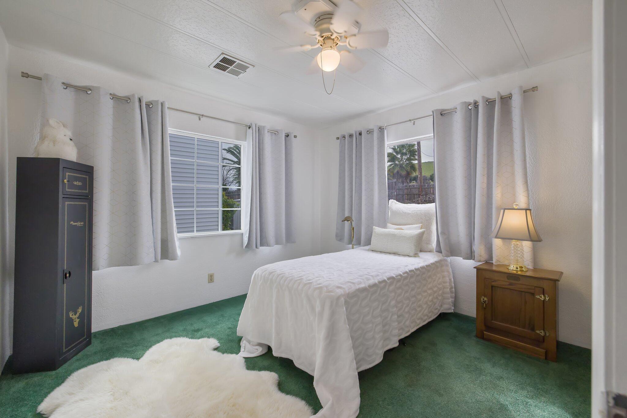 21759 Ave 295