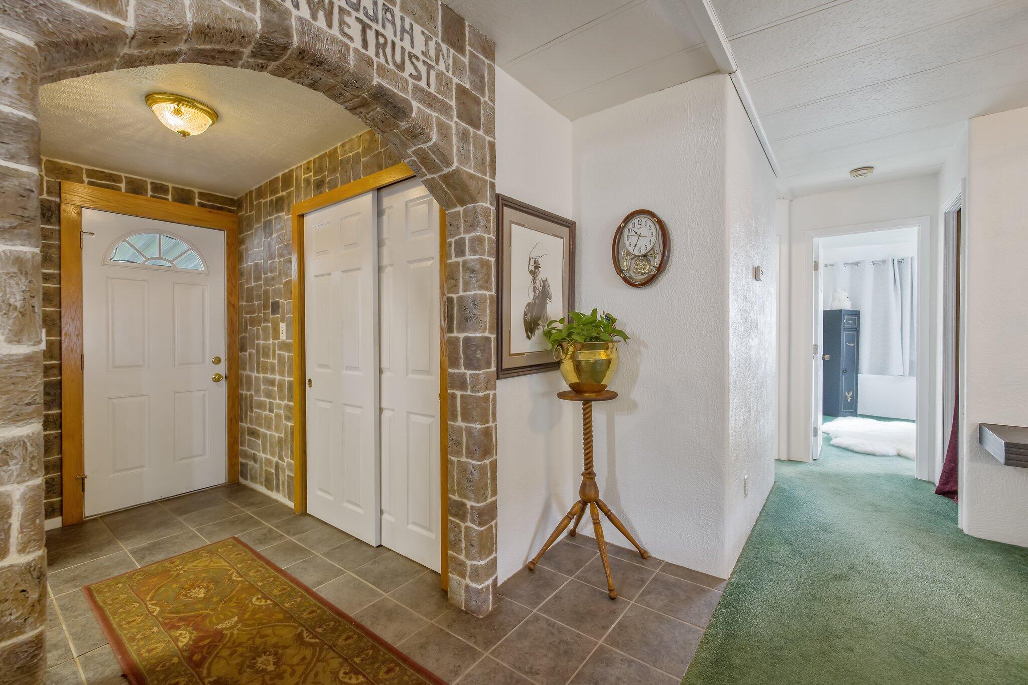 21759 Ave 295