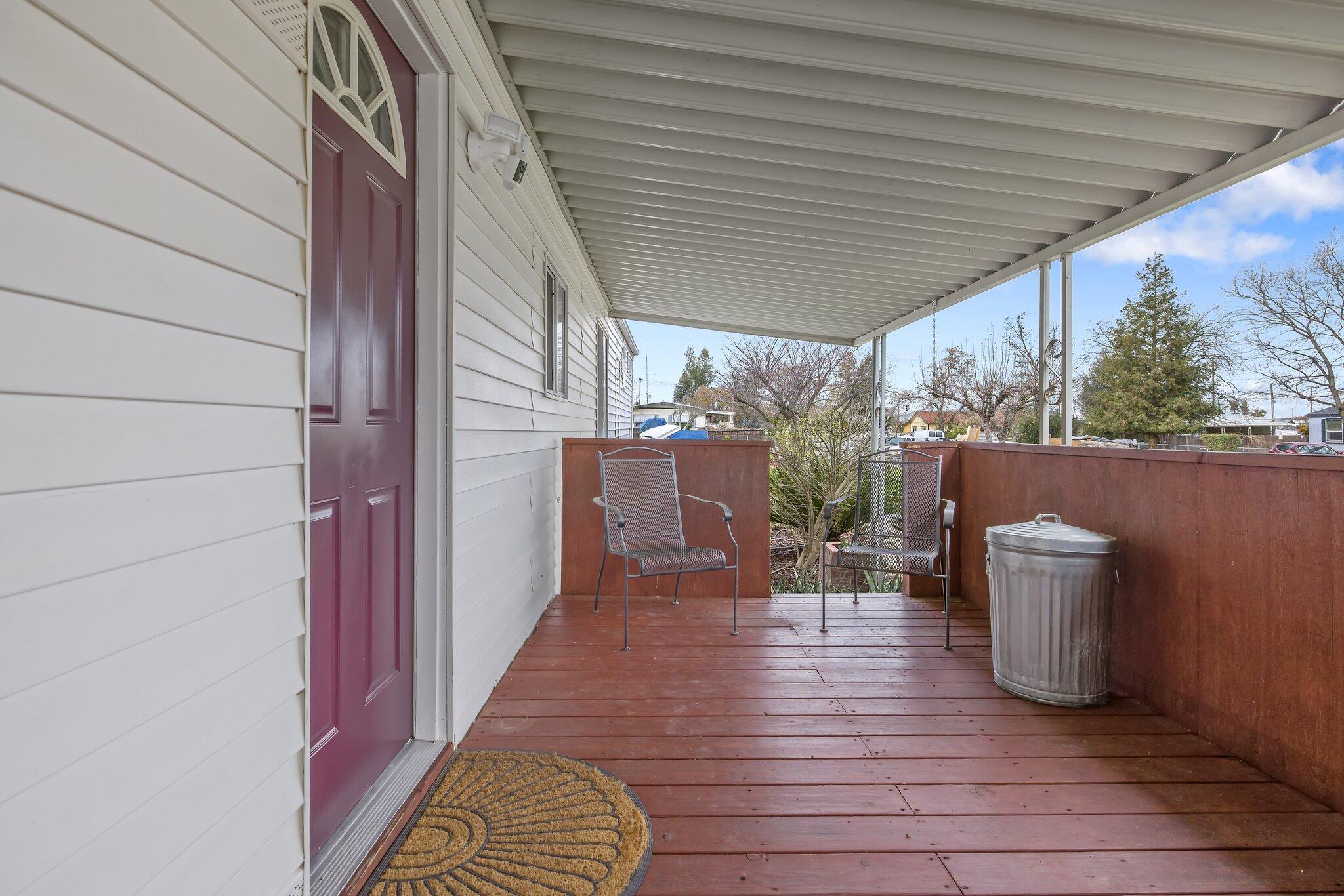 21759 Ave 295