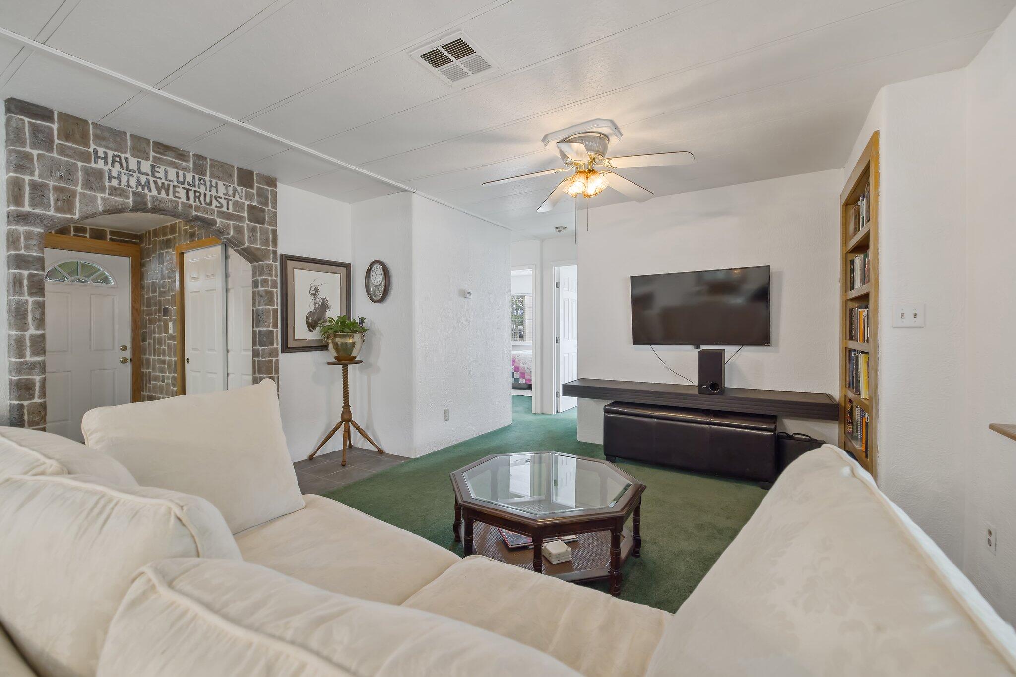 21759 Ave 295