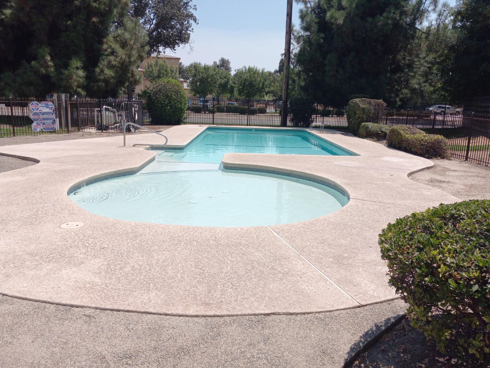 516 N Velie Drive
