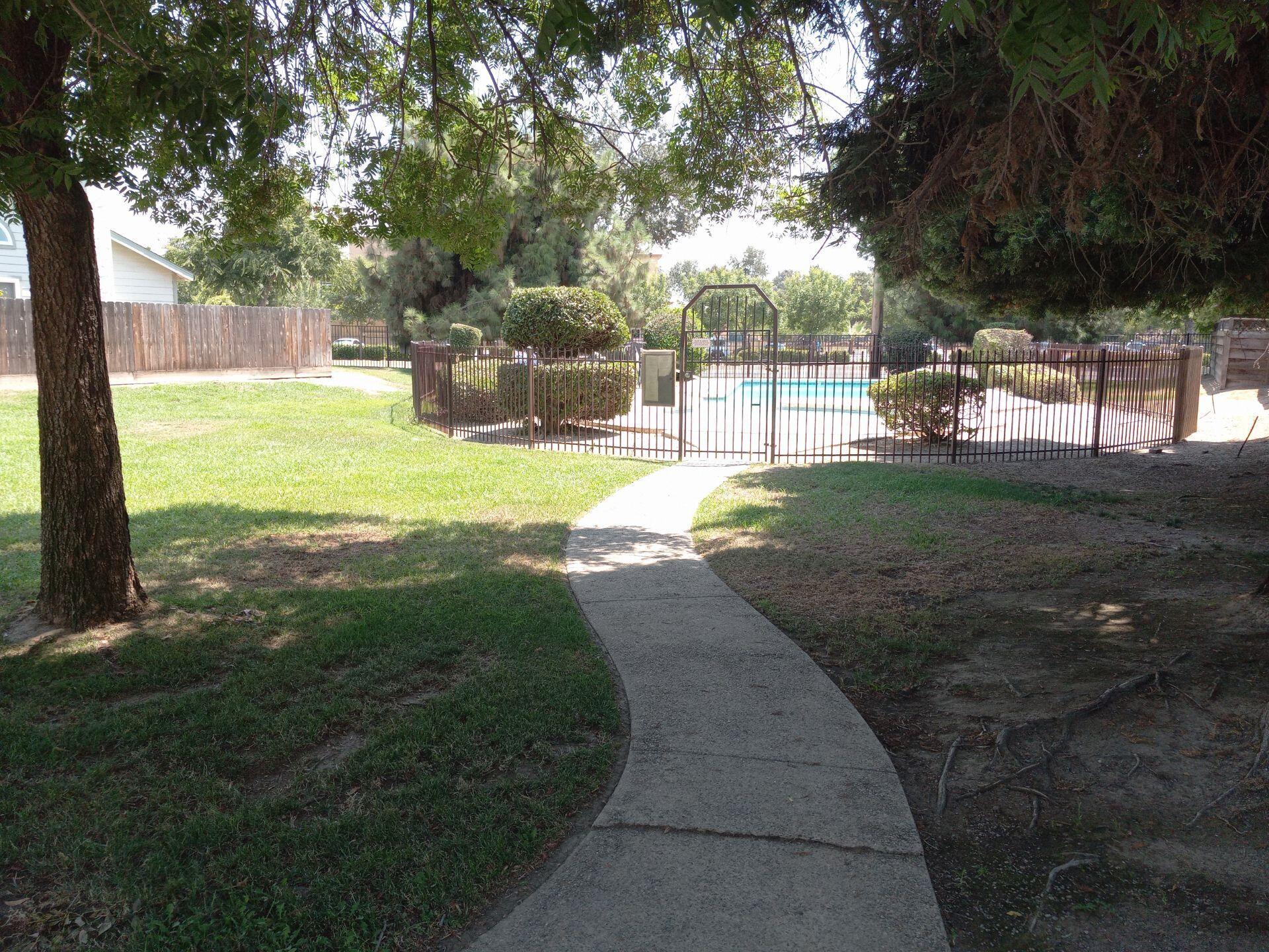 516 N Velie Drive