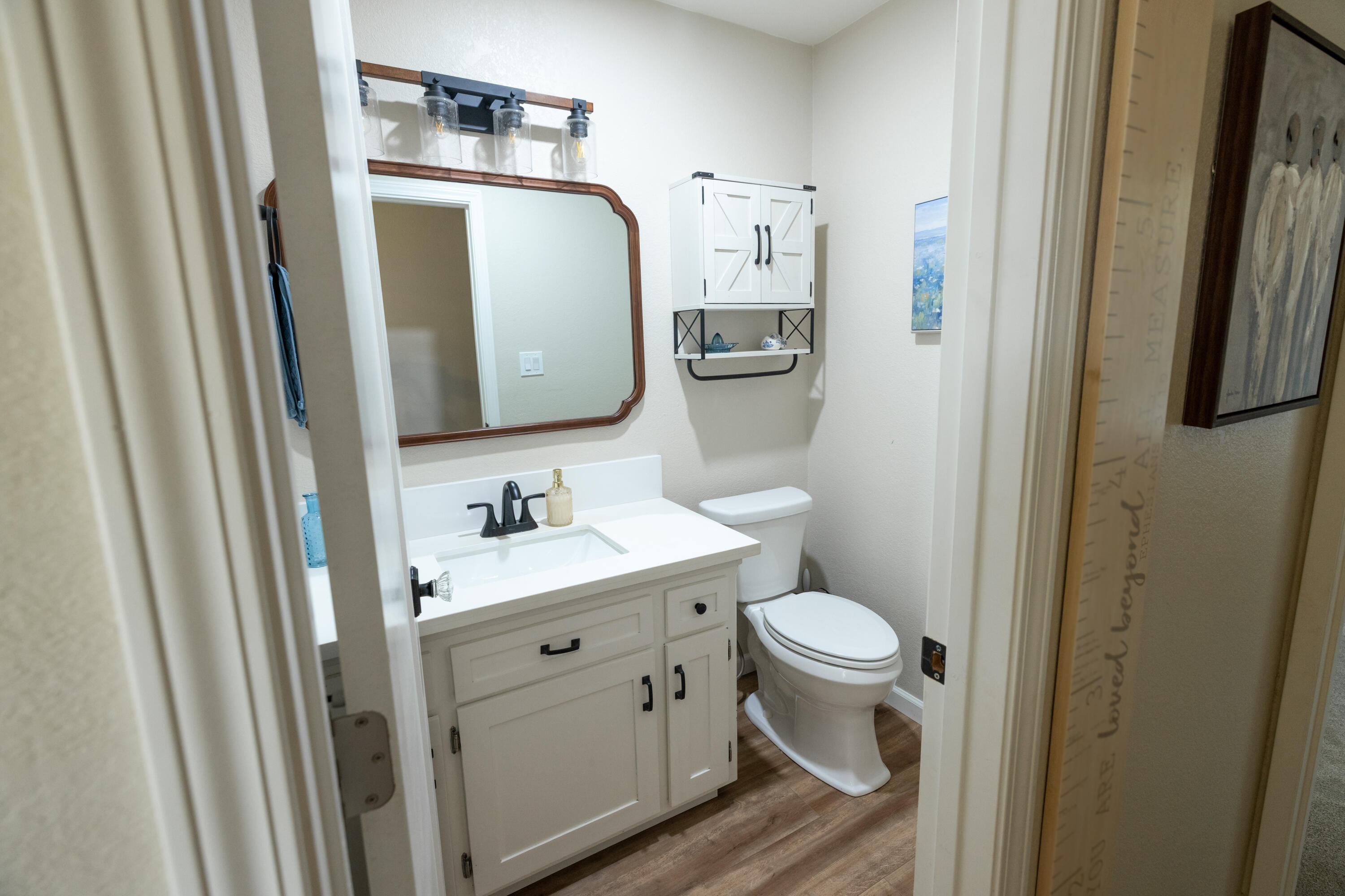 13096 Ave 232