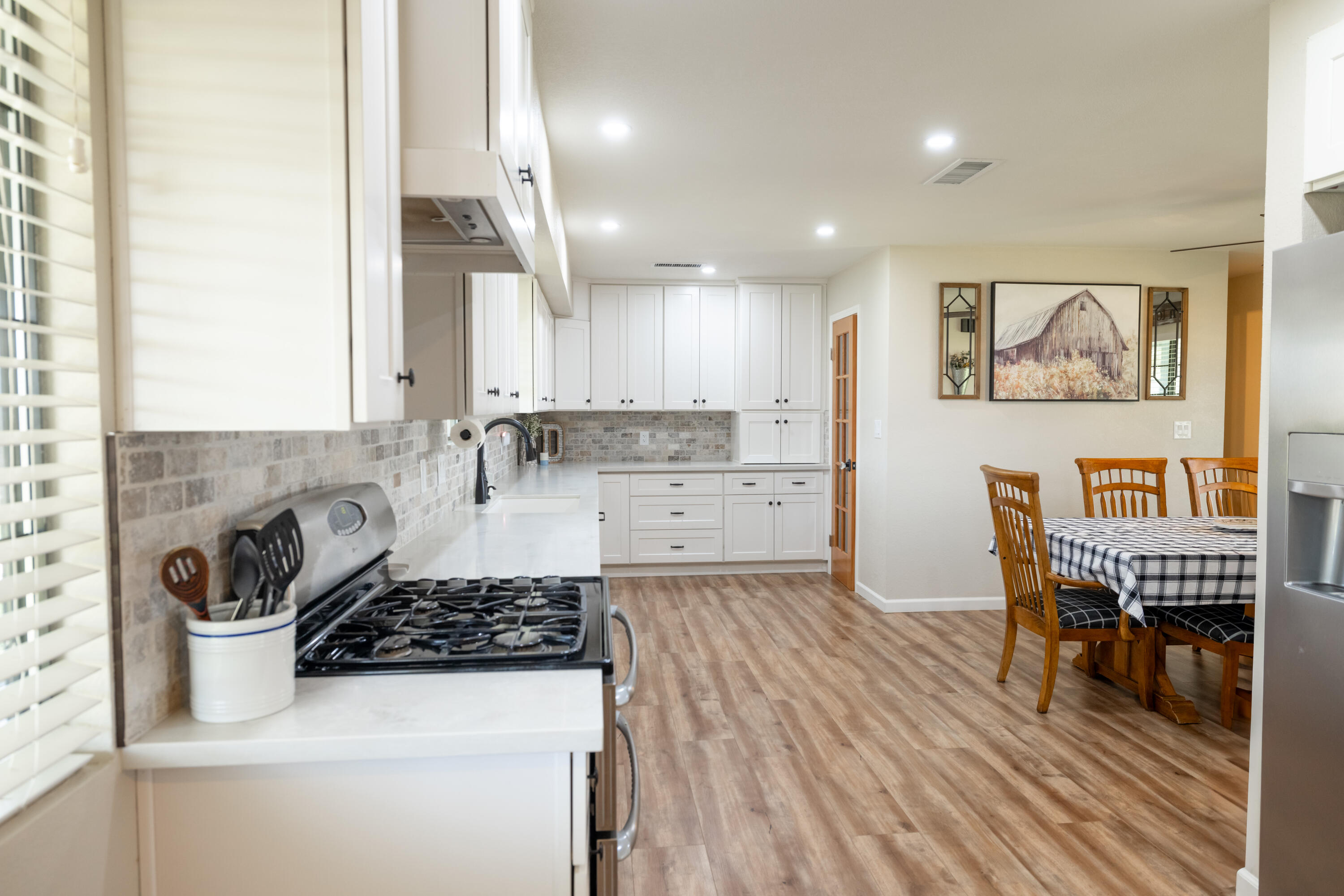 13096 Ave 232