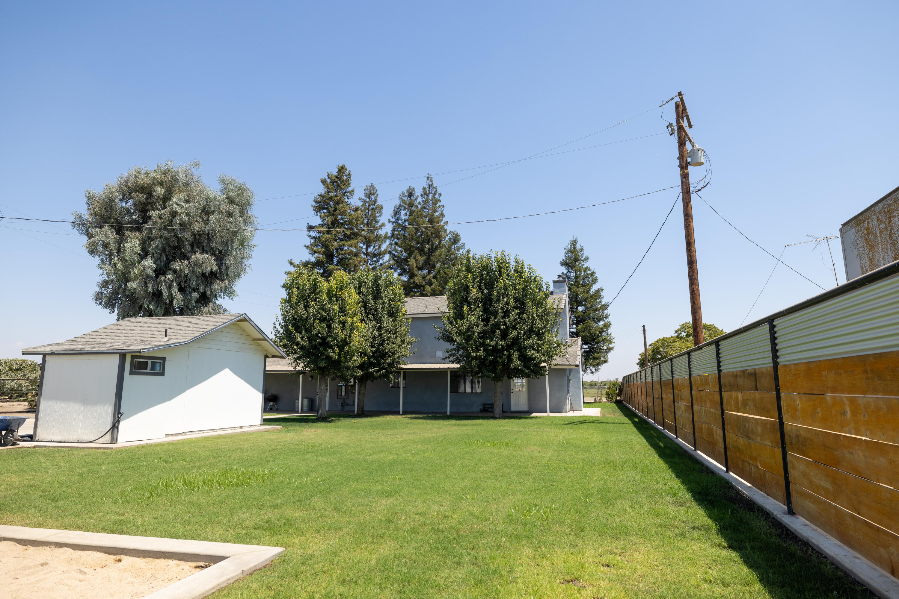13096 Ave 232