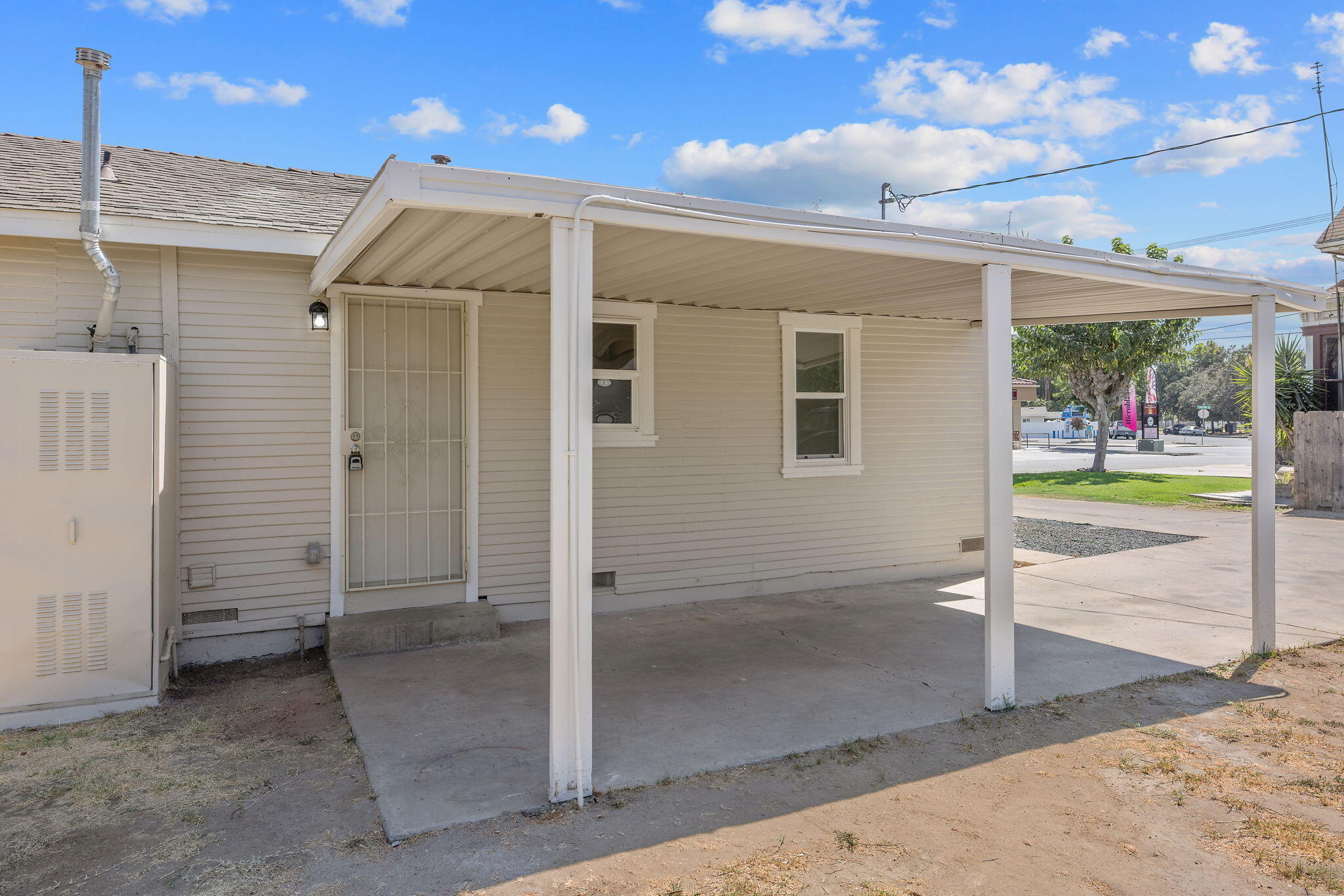 125 N N Hicks Street, A