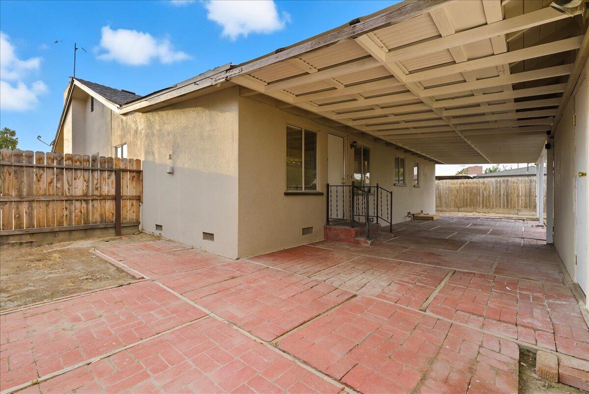 407 Channing Way Way, Exeter