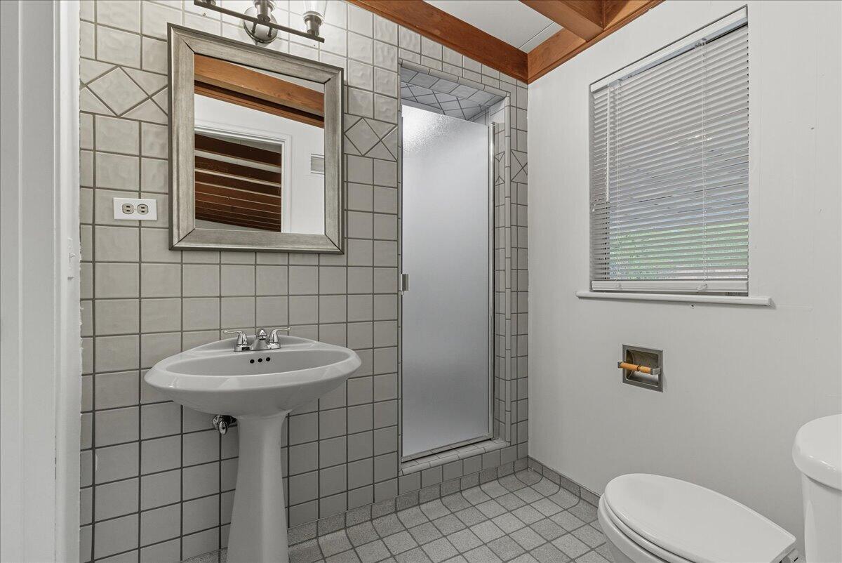 407 Channing Way Way, Exeter