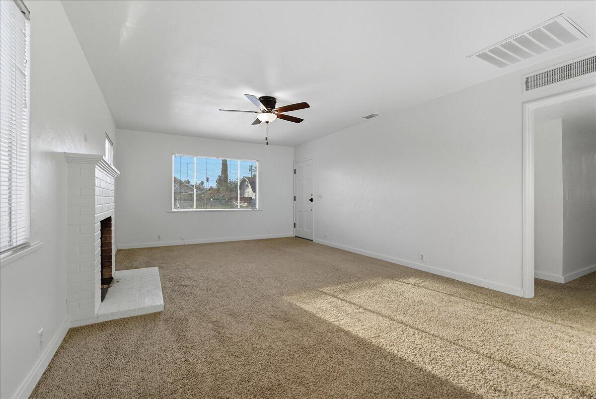 407 Channing Way Way, Exeter