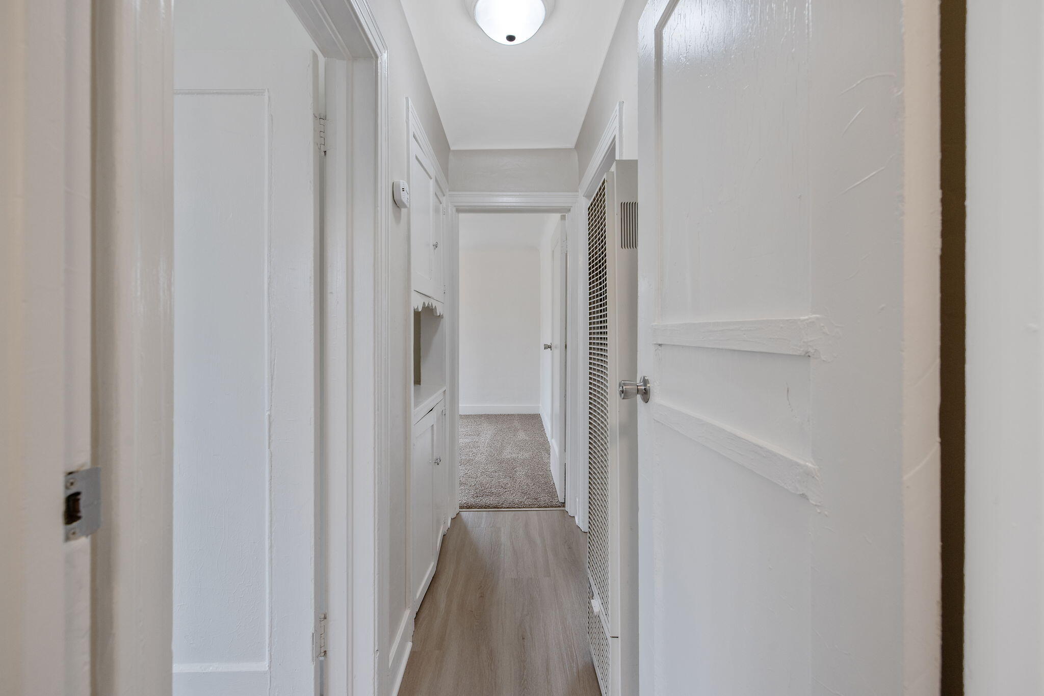 125 N Hicks Street, B