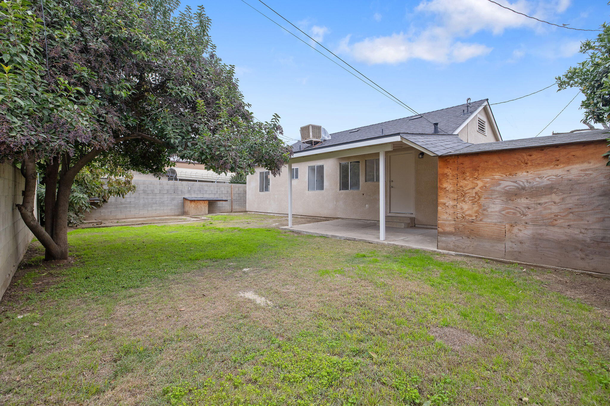 125 N Hicks Street, B