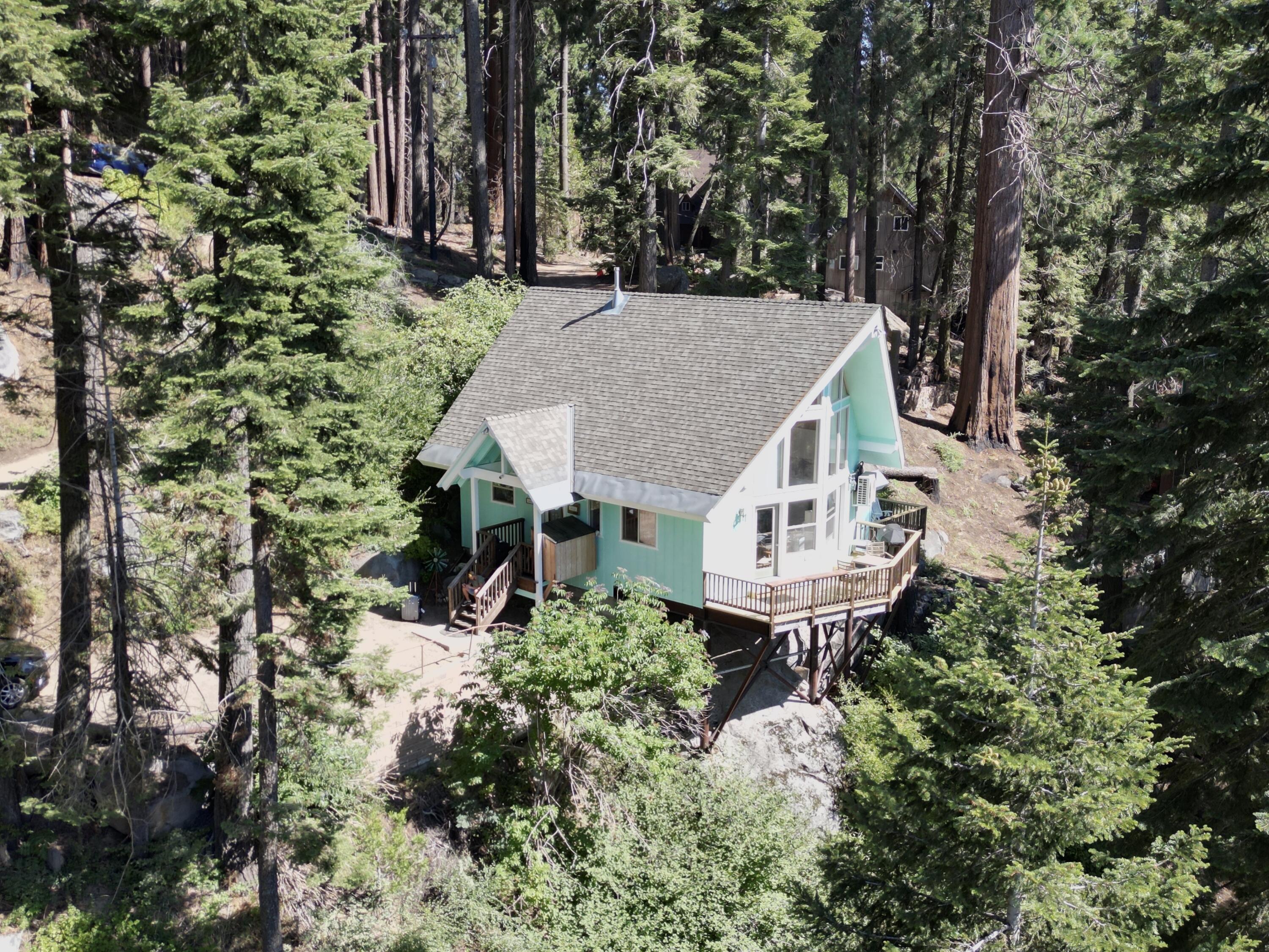 54622 Manzanita Drive