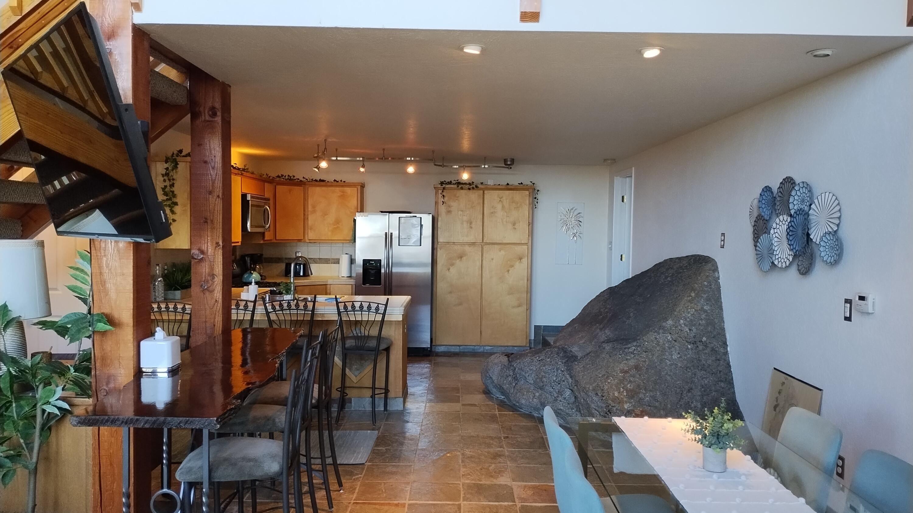 54622 Manzanita Drive