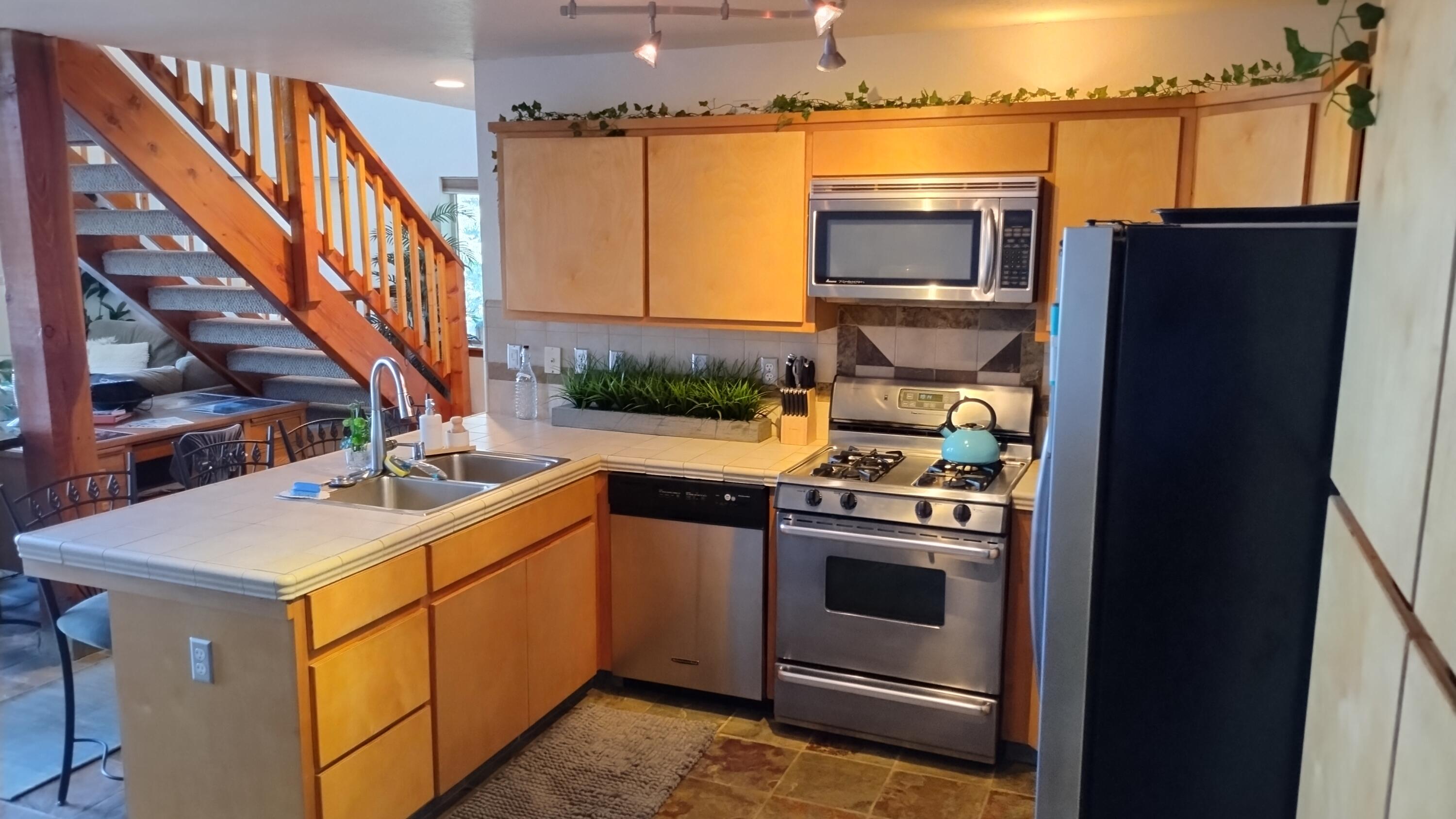 54622 Manzanita Drive