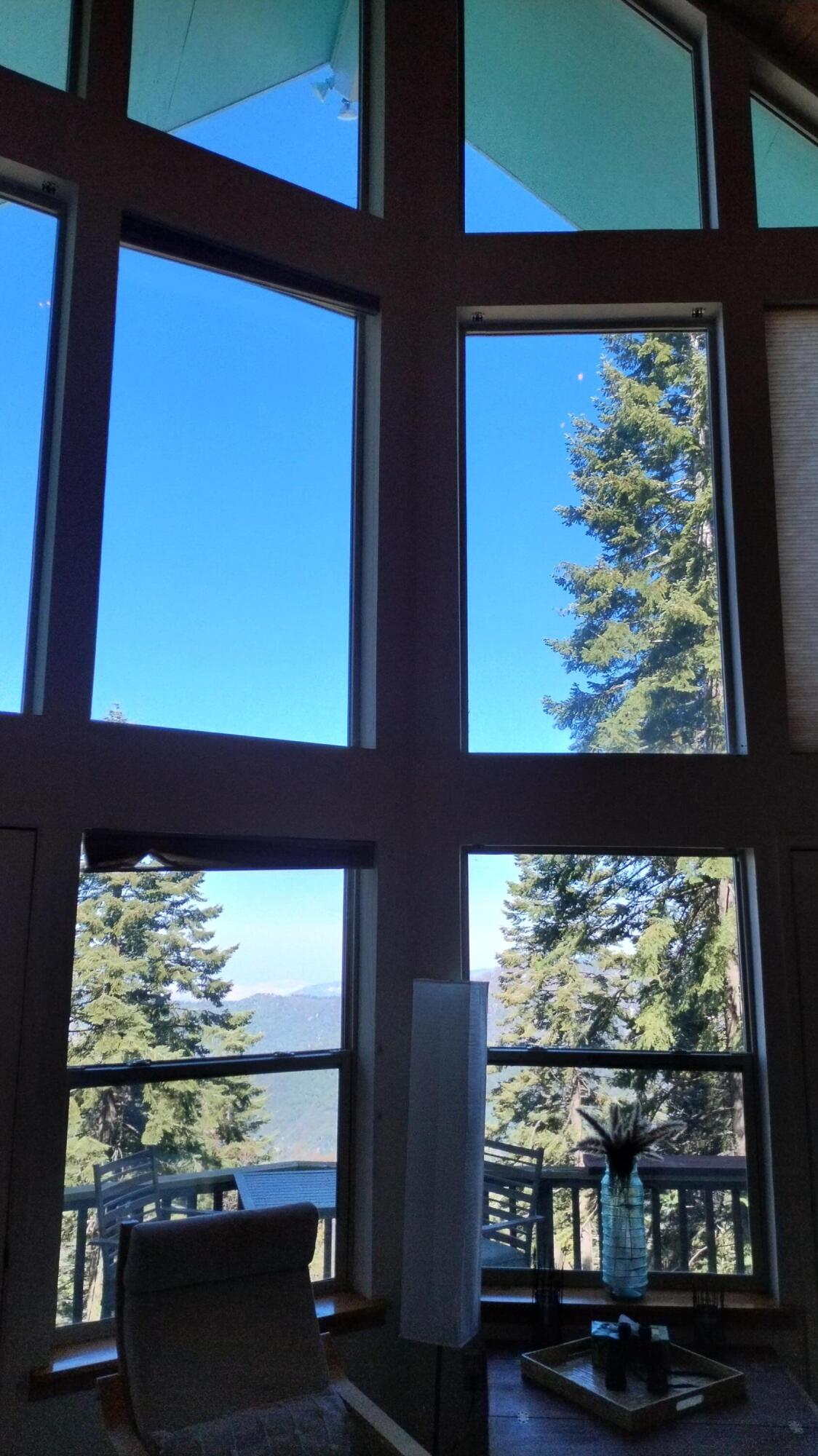 54622 Manzanita Drive