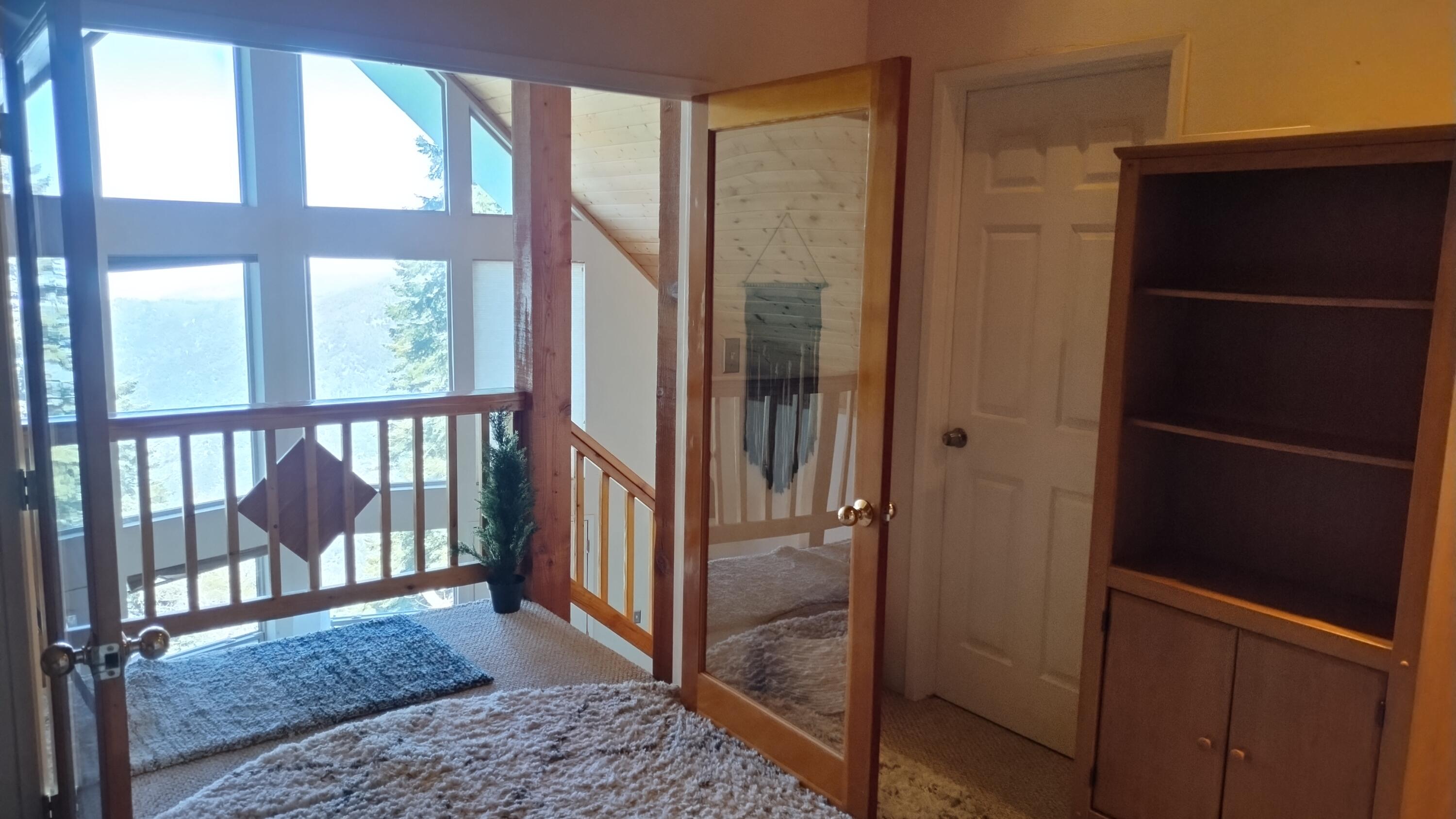 54622 Manzanita Drive