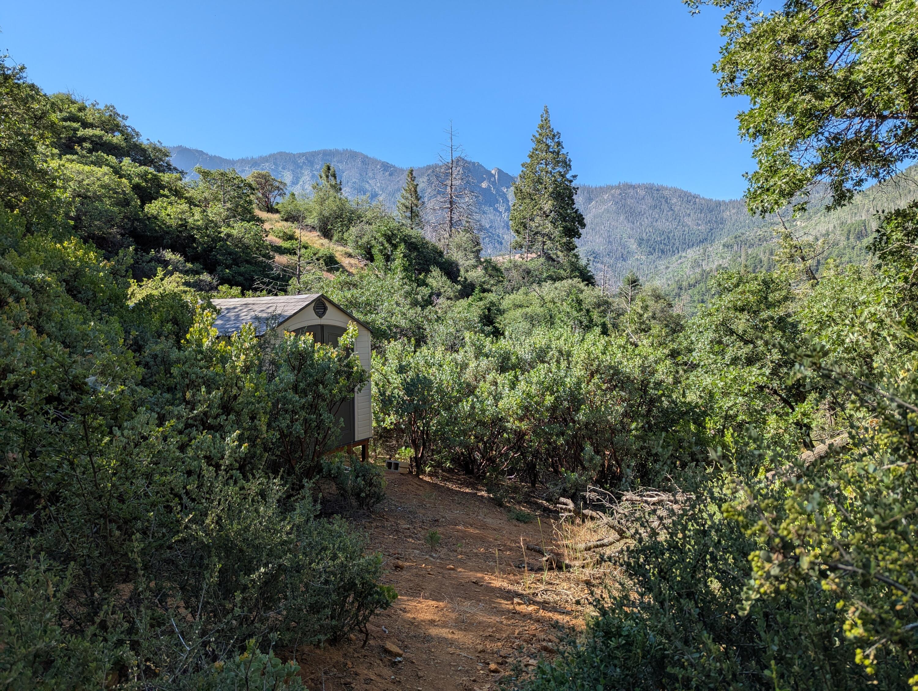 00 Mariposa Drive